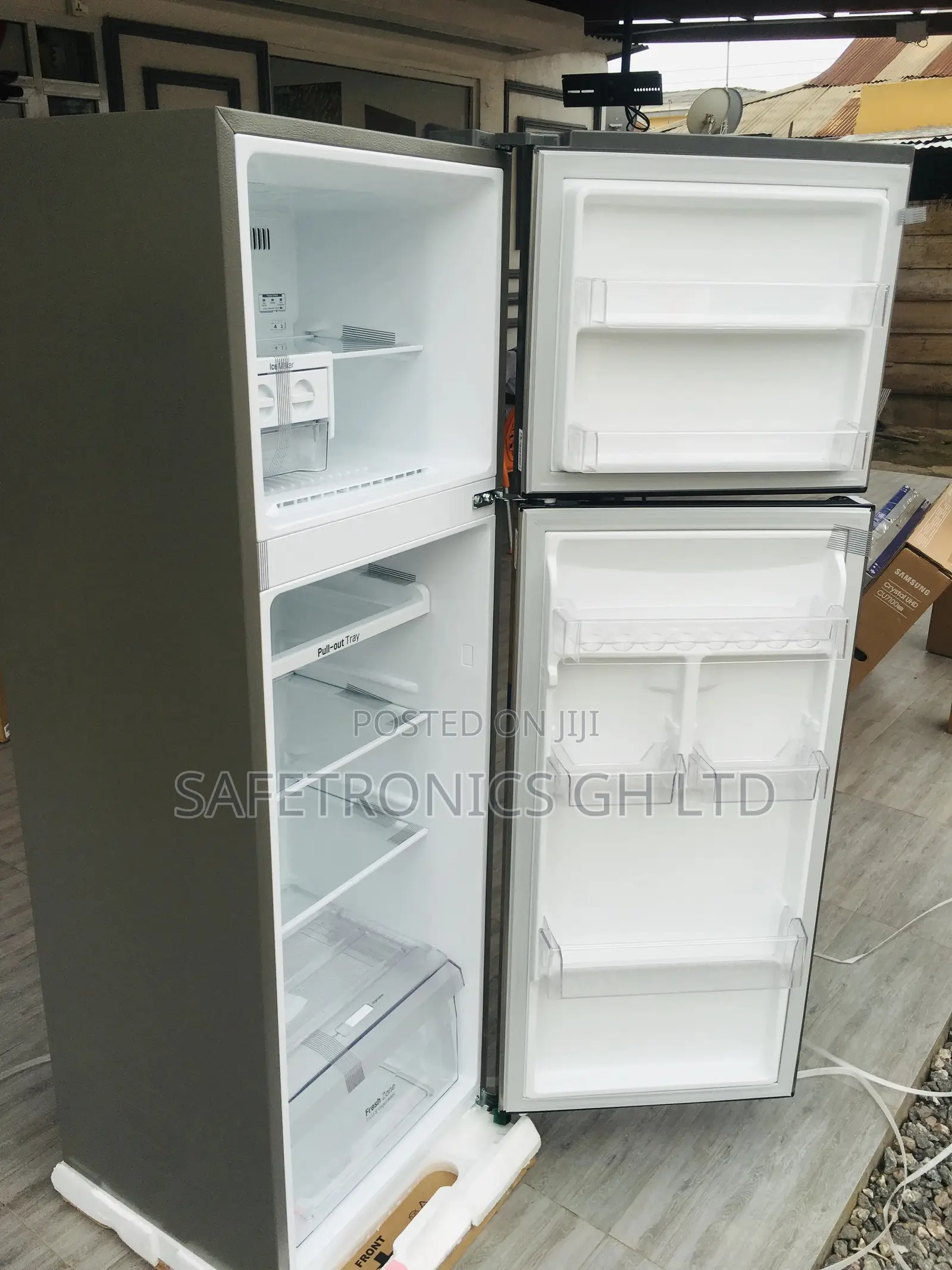 Classic LG Fridge Doubledoor GN-G272SLCB Topfreezer