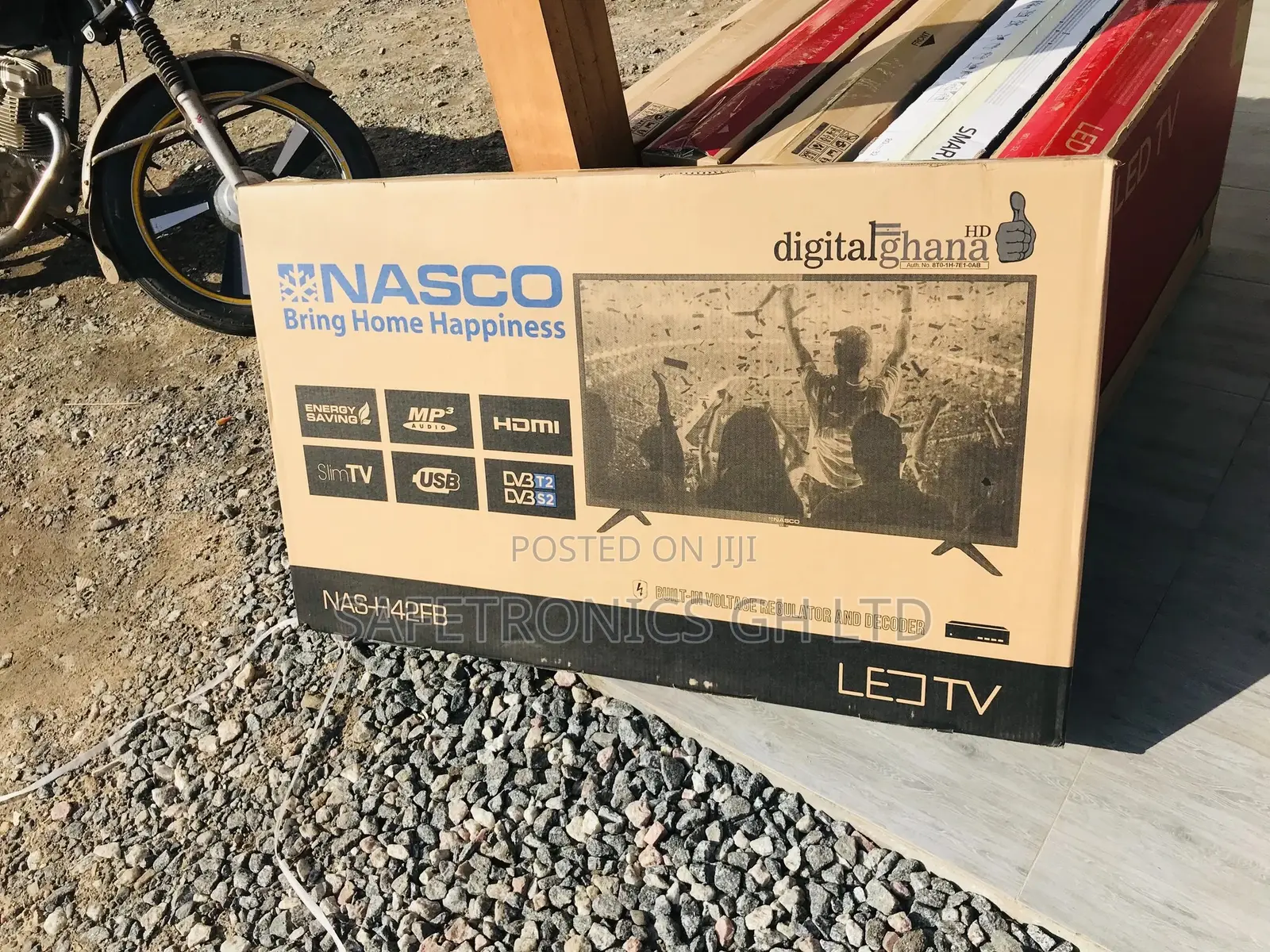 Clear 42 Inches Glossy LED Nasco Tv