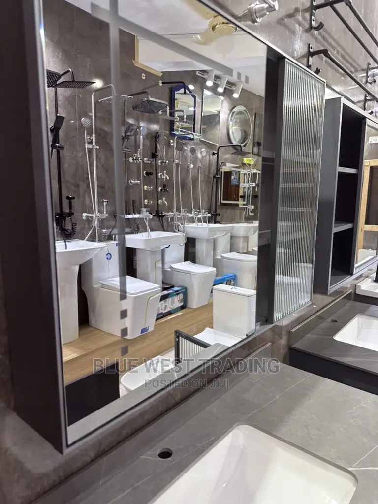 Executive Cabinet Basin With LED Mirrors (90 Centimeters)