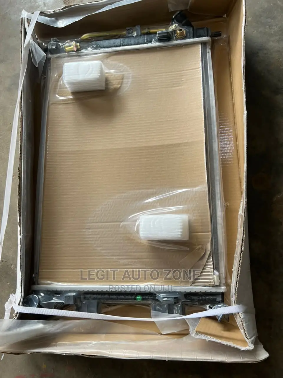 Hyundai Elantra 2013-2014water Tank