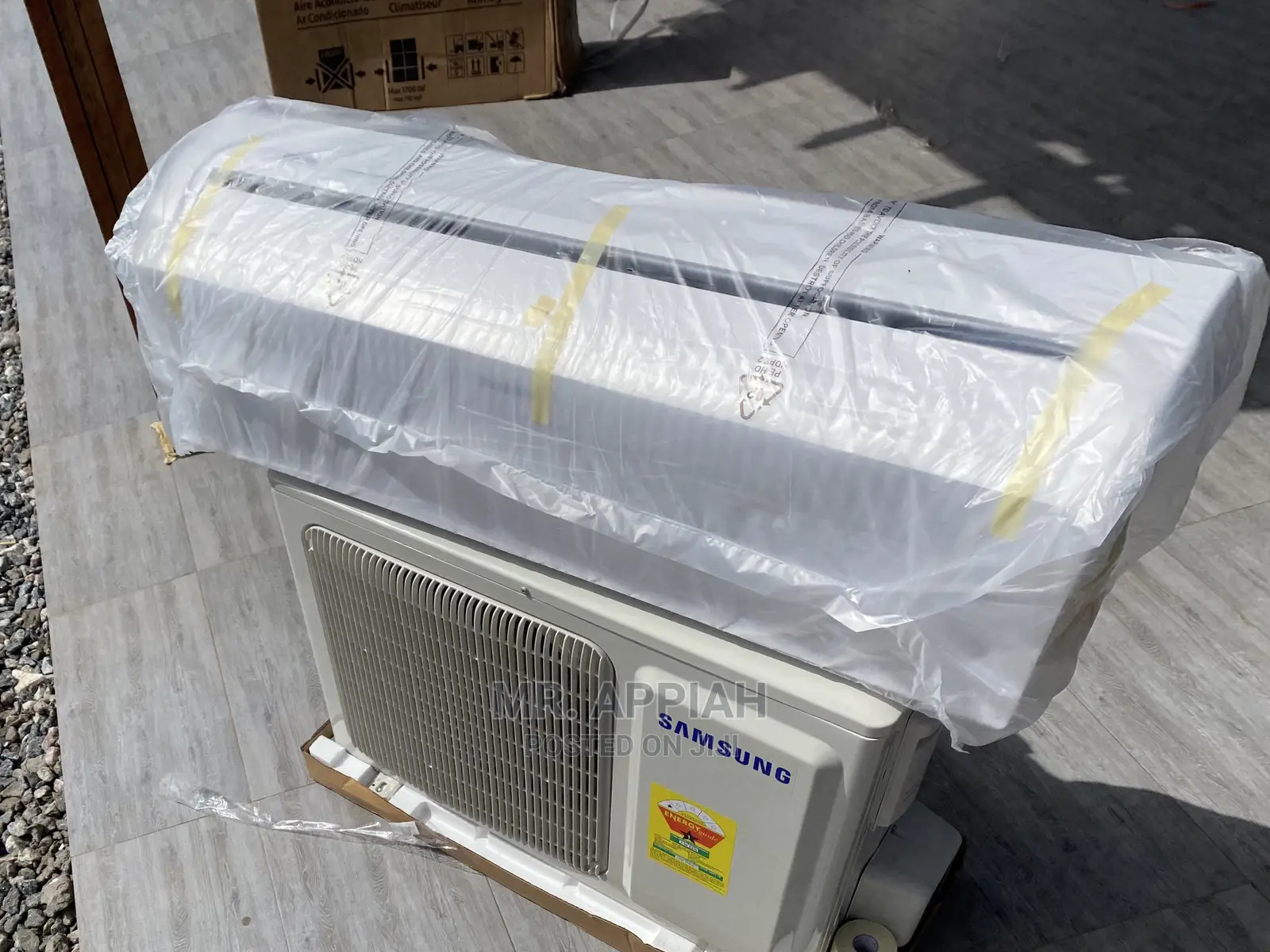 Samsung Inverter 2.5hp Split System Air Conditioner.