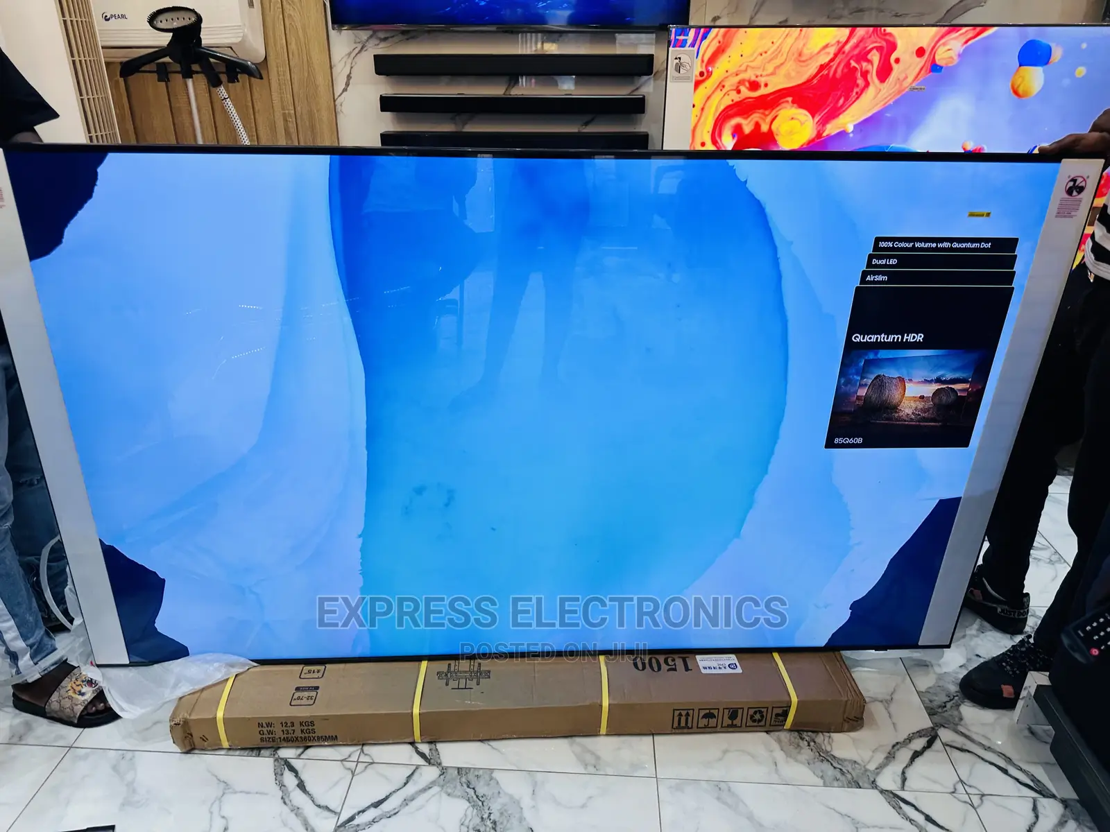 Affordable and Quality Price 85Q60B QLED Samsung UHD 