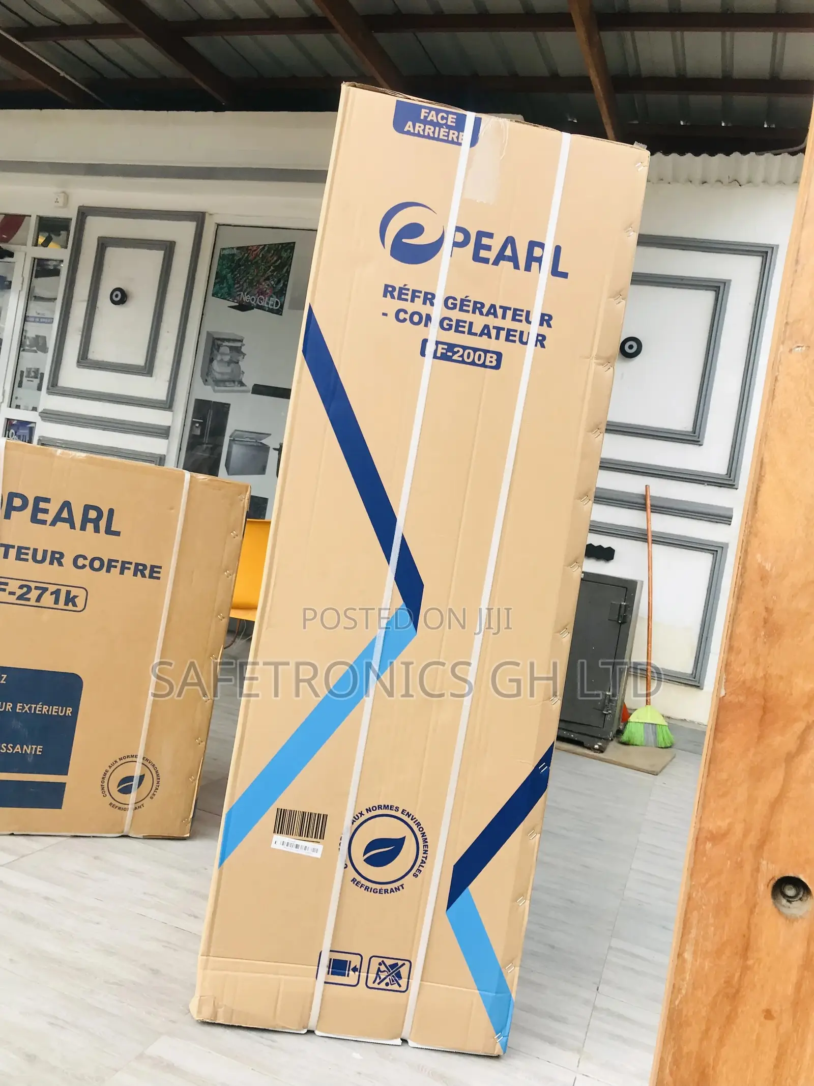 140 Liters Pearl Doubledoor New Bottomfreezer Pc-200b Fridge