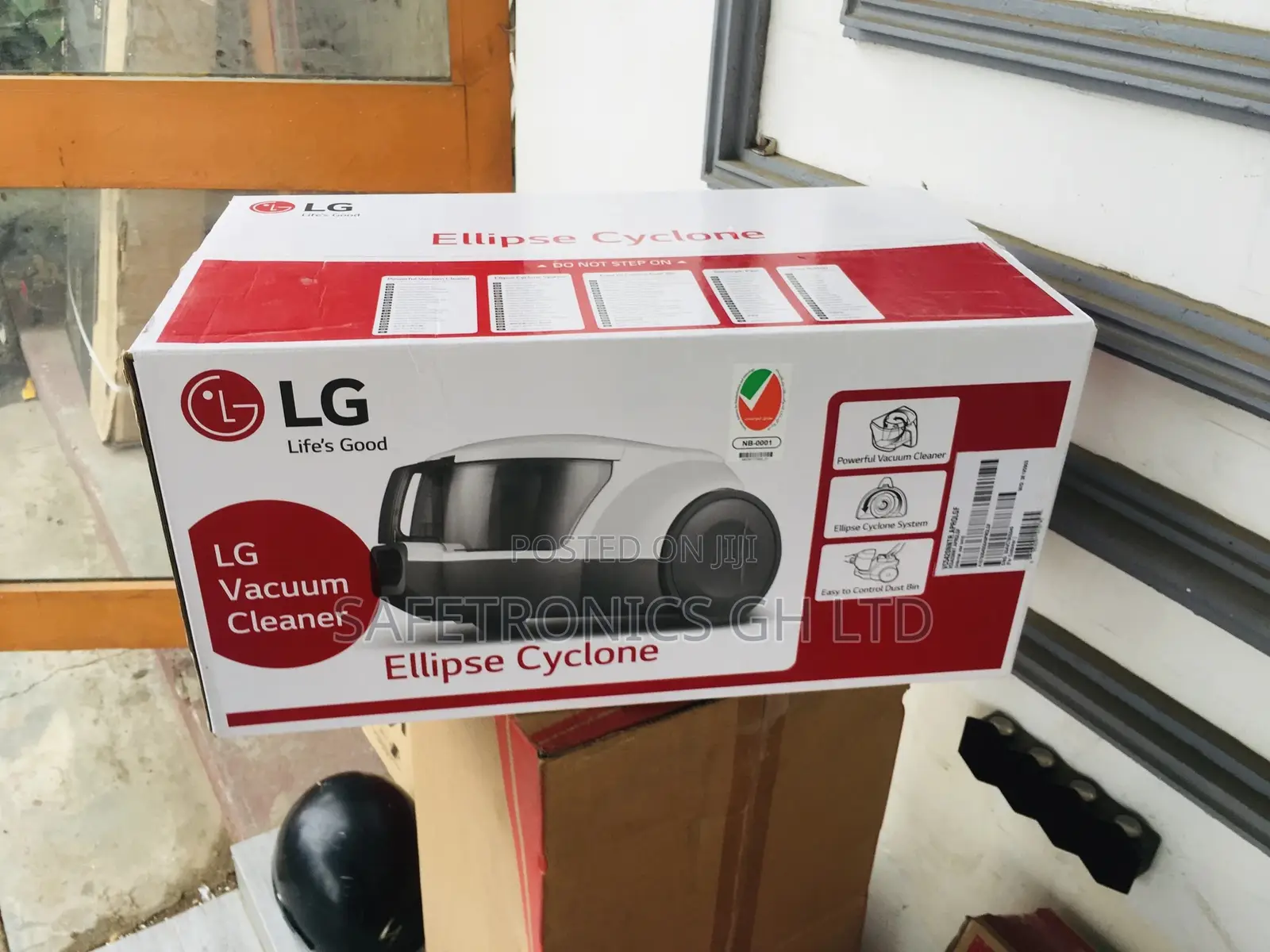 Great Offer on Red 2000W Vacuum Cleaner Lg