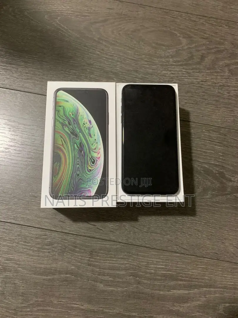 New Apple iPhone XS 256 GB Black