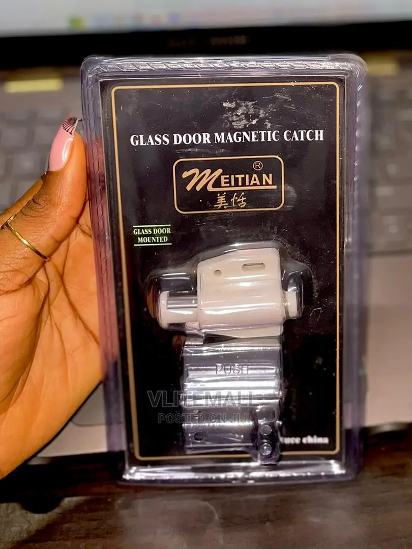 Glass Door Single Head Magnetic Catch