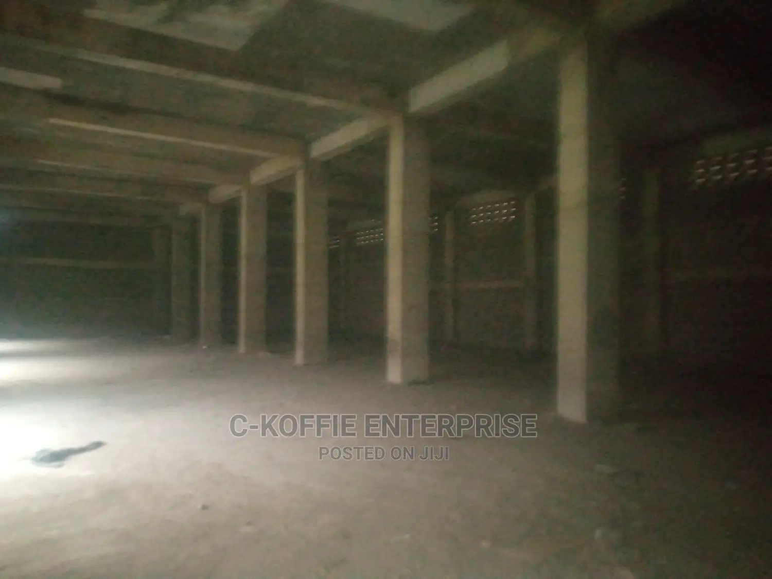 1000sqm Warehouse + 1000sqm Office at NIA for Sale