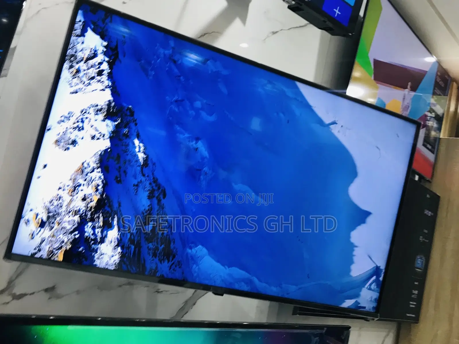 QNED813 Samsung 75 Inches Glossy LED Tv