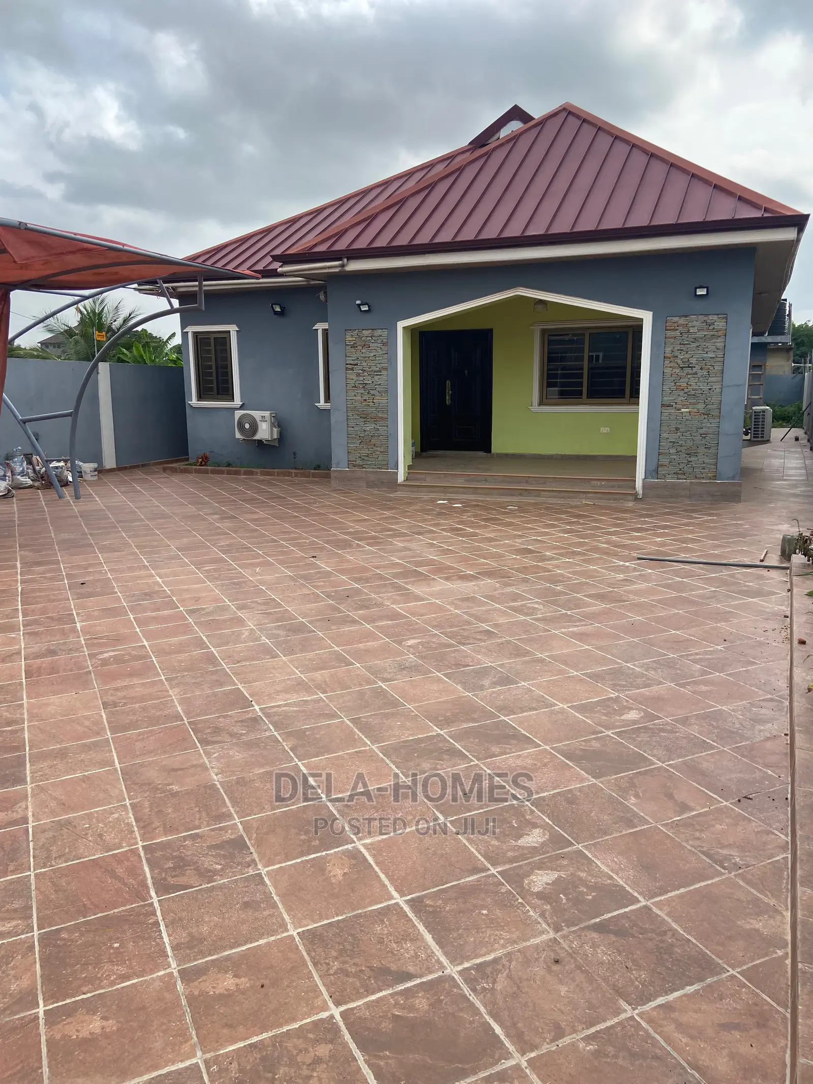 Three Bedroom Self Compound for Rent at Ashaley Botwe.
