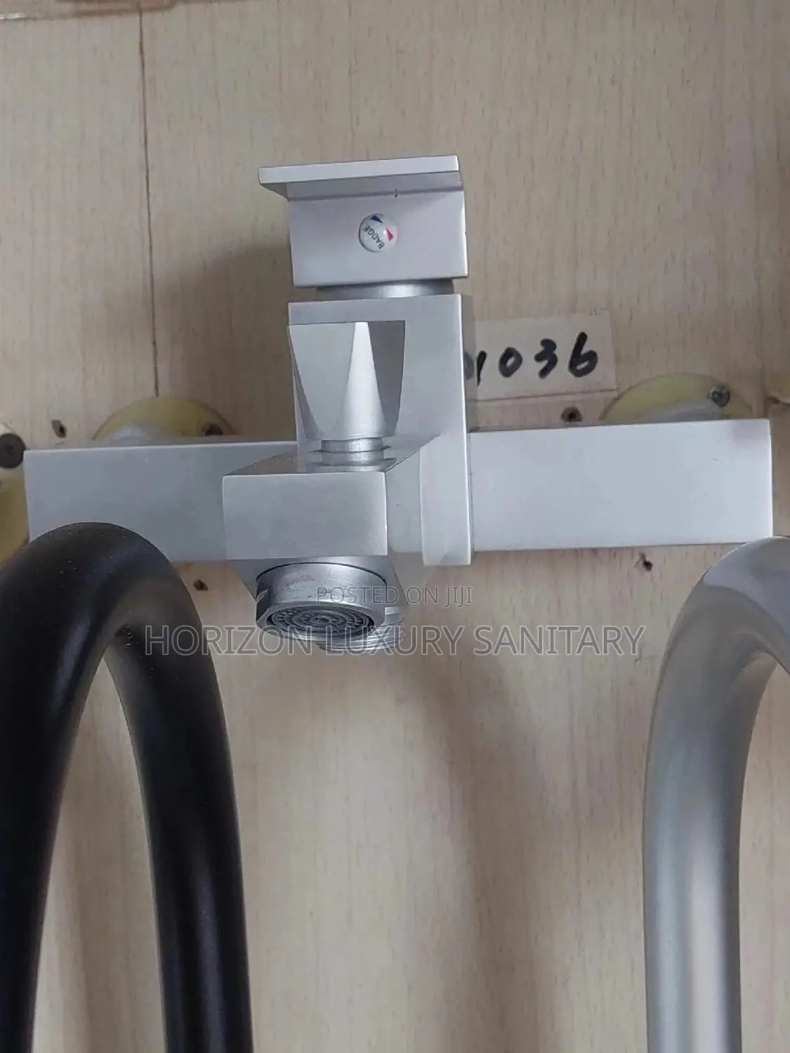 Wall Mounted Bathtub Shower Mixer(Telephone Shower)