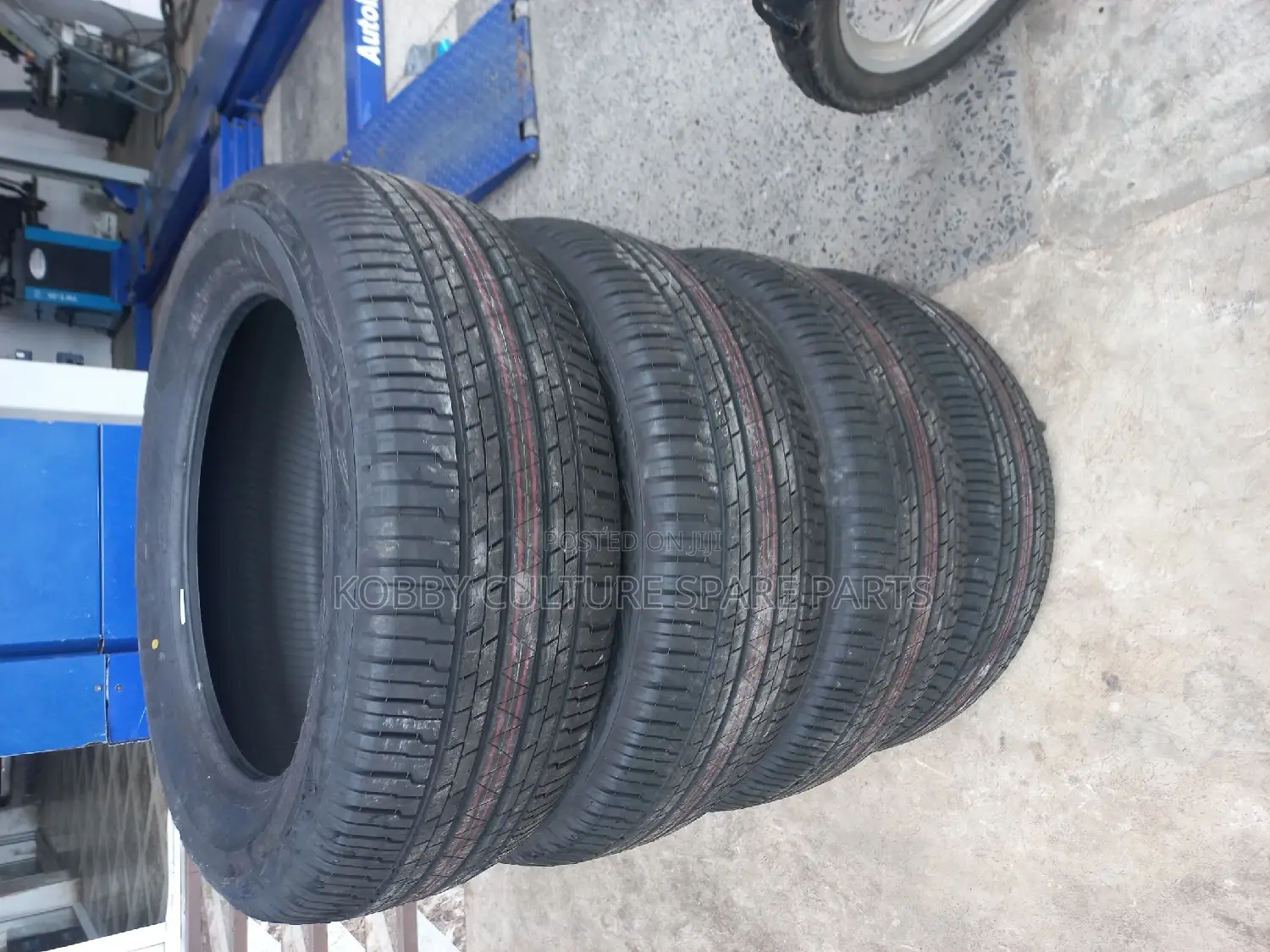 Original Bridgestone 265/55 R20
