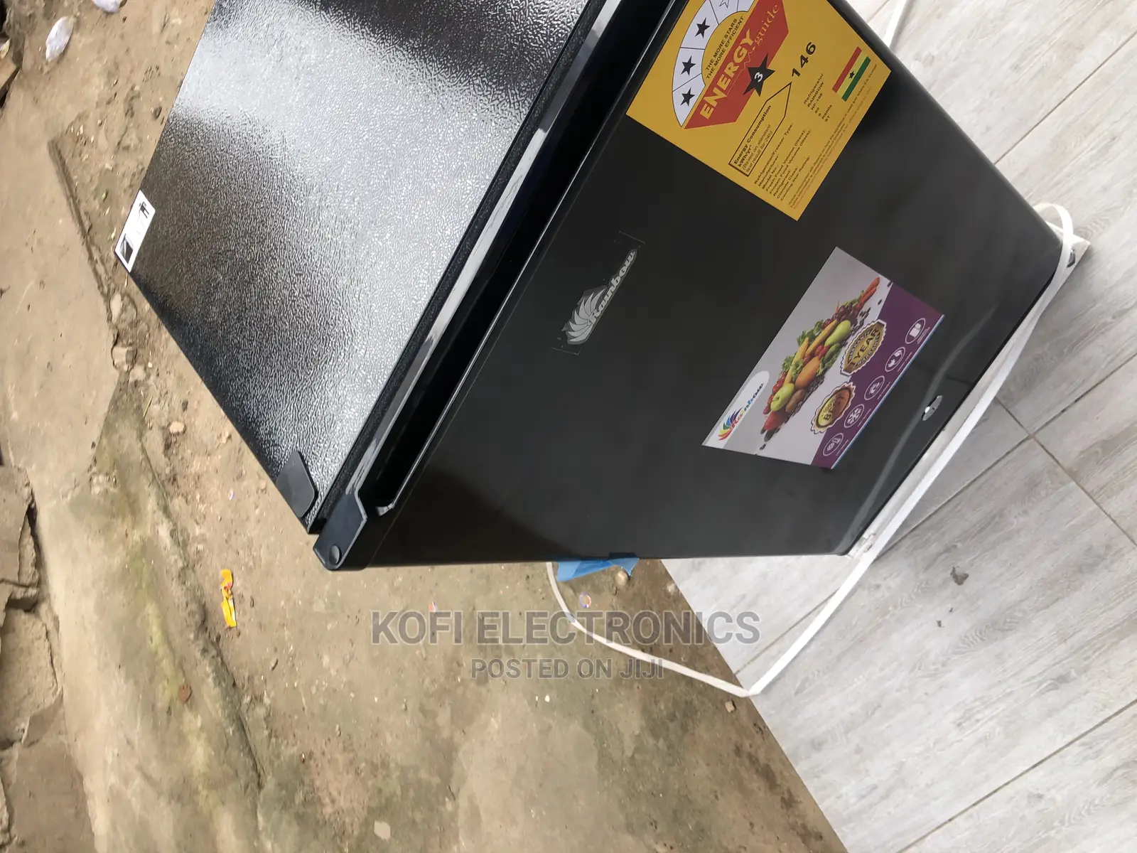 Free Standing Rainbow 93litres - RF-108 Table Top Fridge