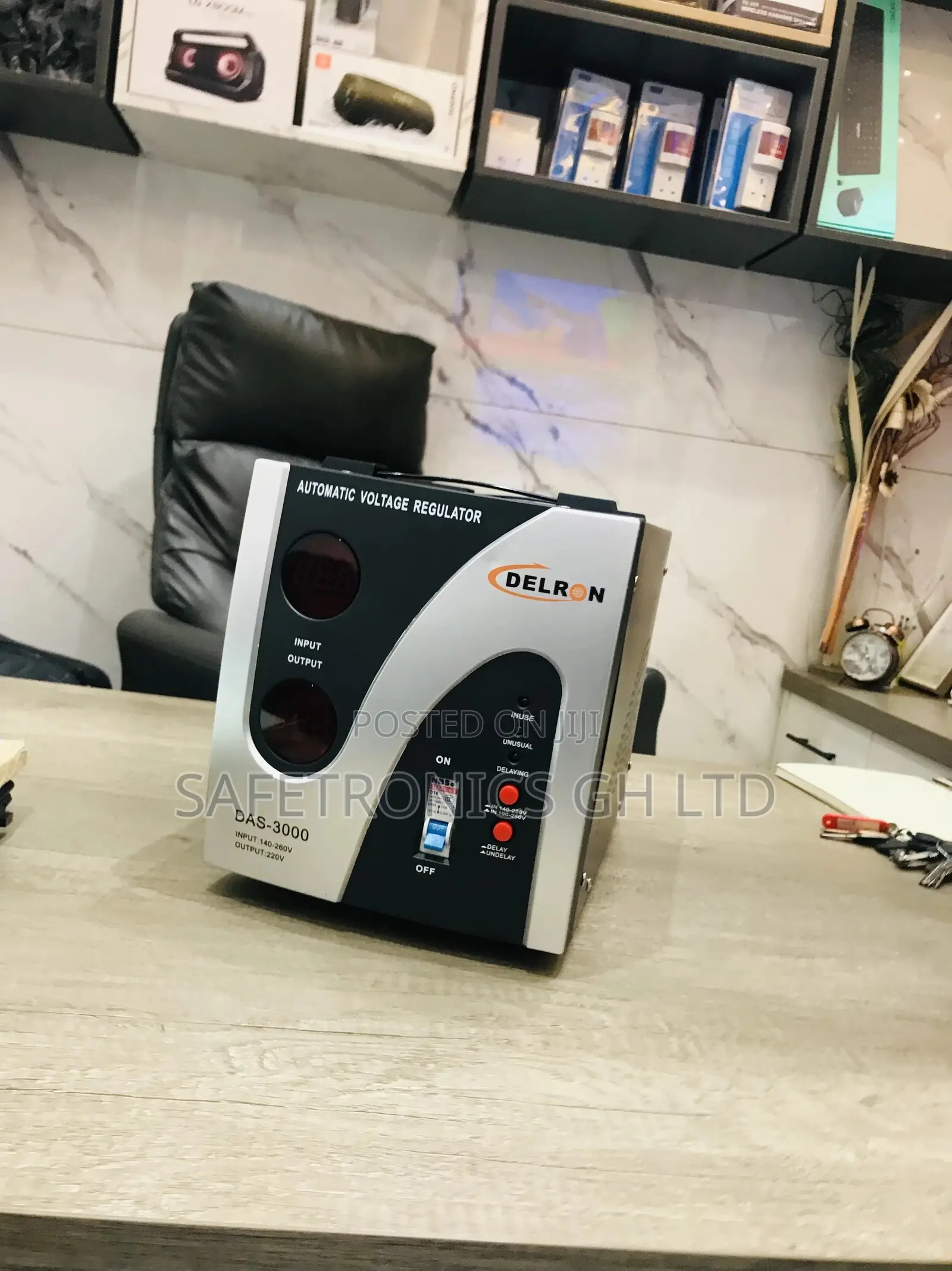 Essential Delron Das-3000 Automatic Voltage Regulation