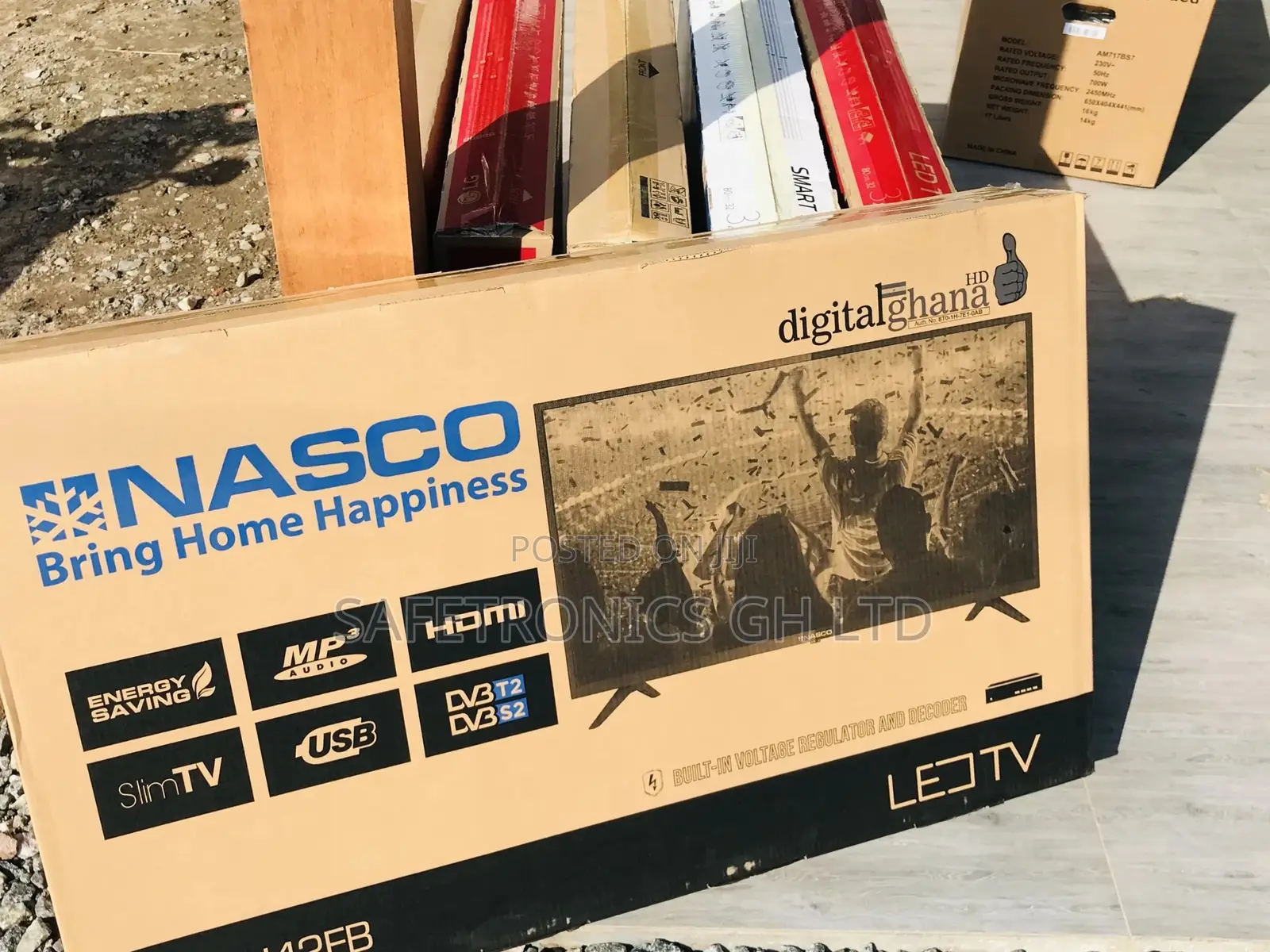 Neat Nasco 42 Inches LED Glossy Tv