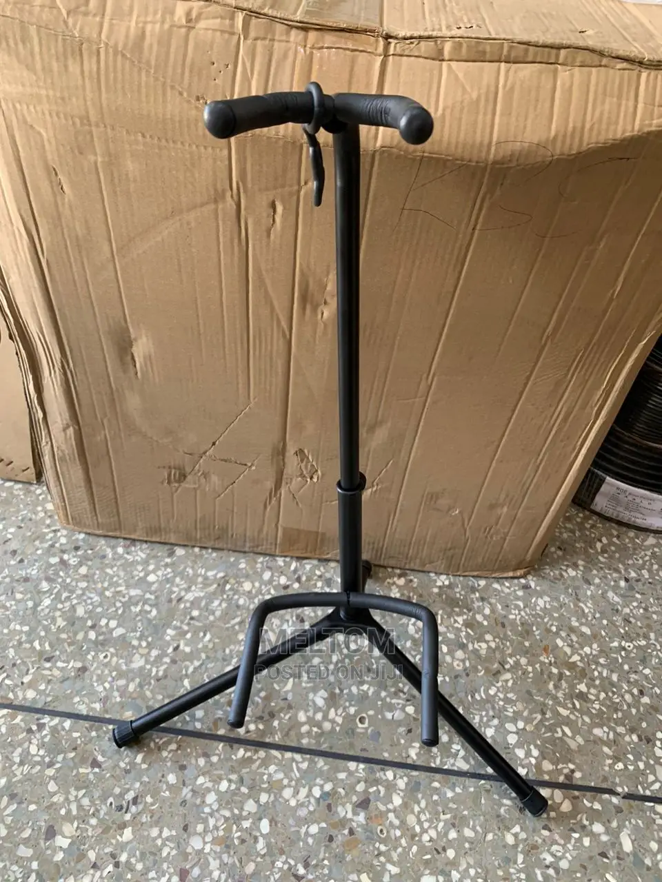 Standard Guitar Stand