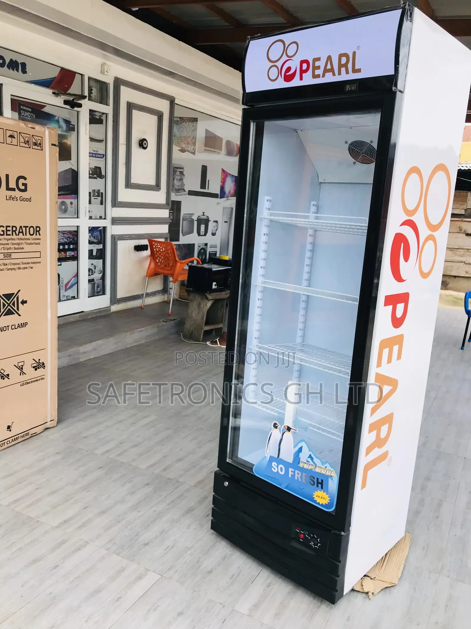 Singledoor Pearl Display PVC-49 Fridge