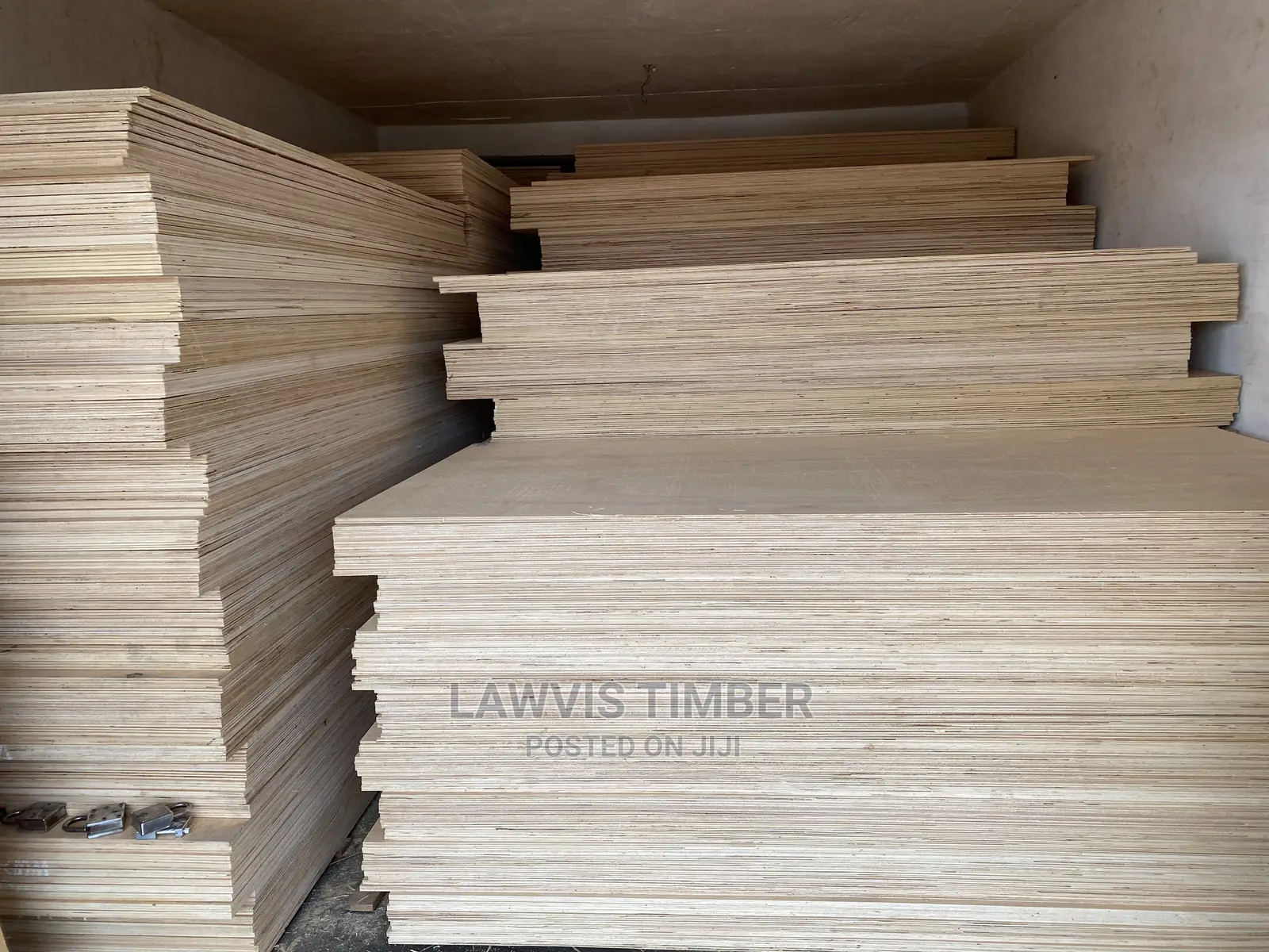 1/8 Plywood Ceiba ( Payment On Delivery)