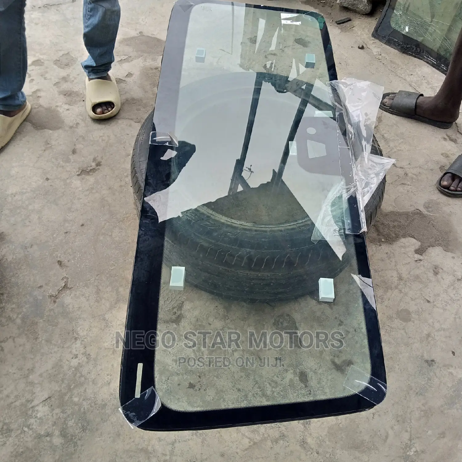 Mercedes Benz G Wagon 2021 Front Windscreen Camera Type