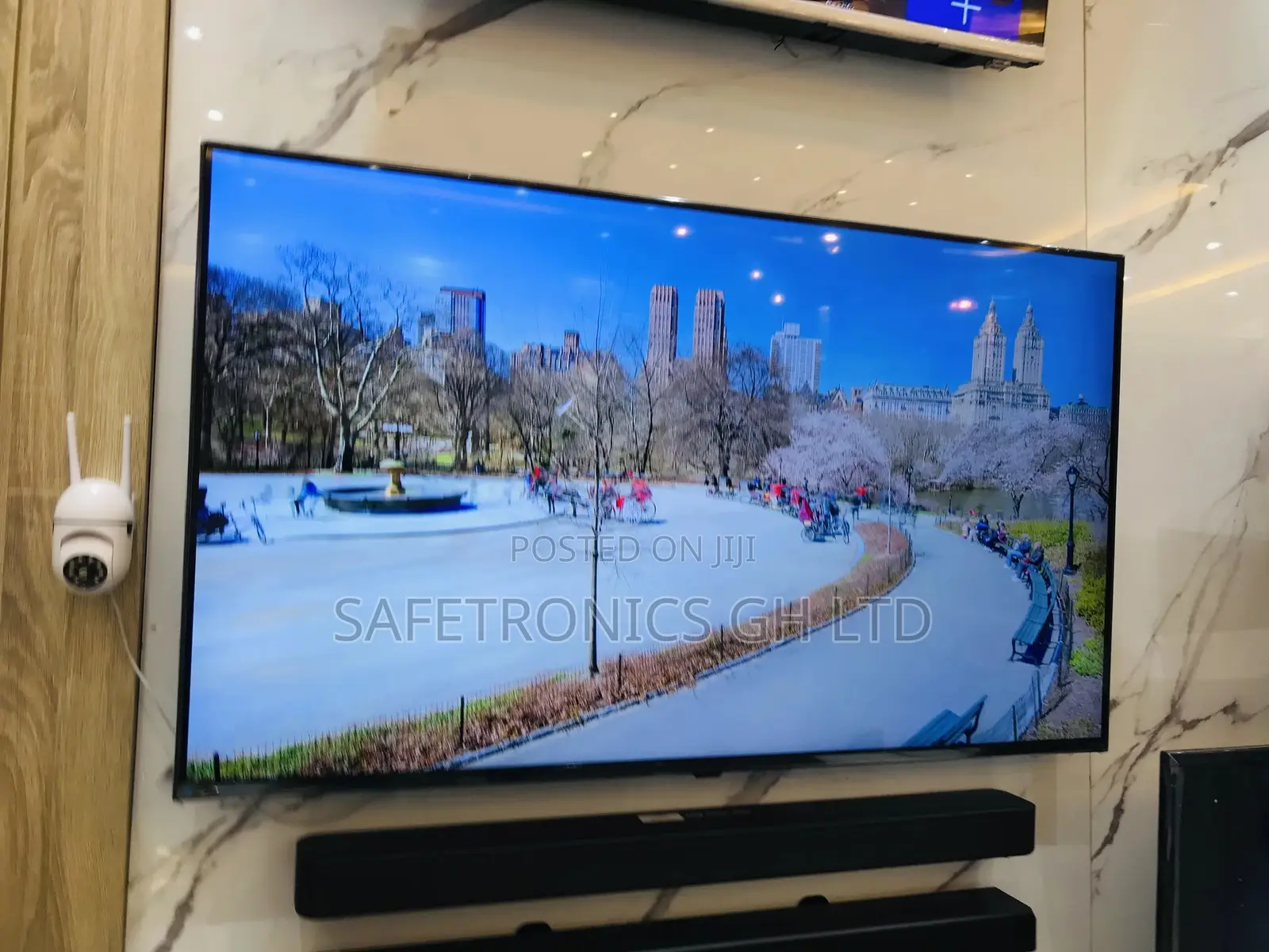 UP77 43 Inches Glossy LED Lg Quality Tv