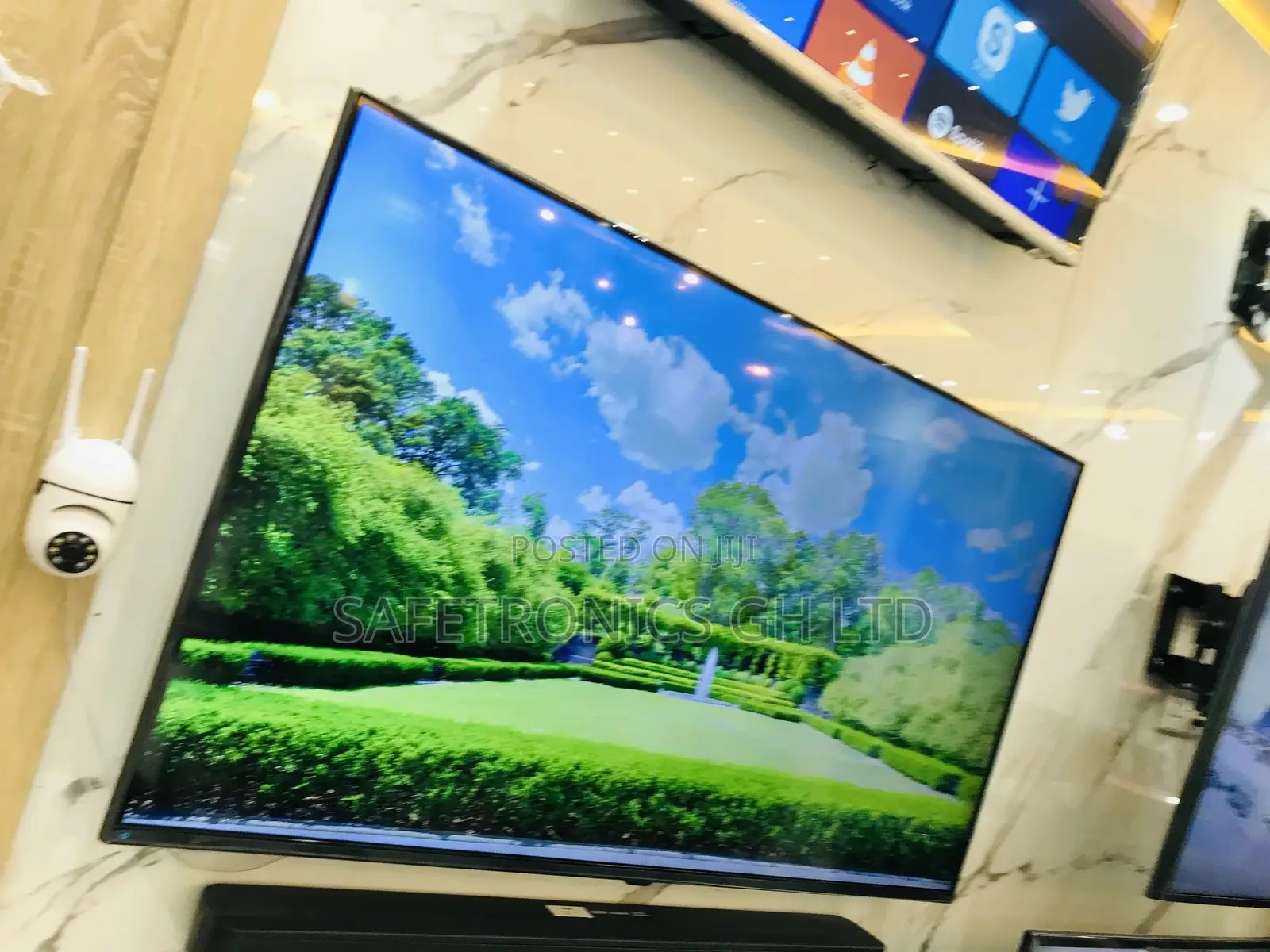 Cu80 Crystal Uhd Samsung 55 Inches Glossy Led Tv