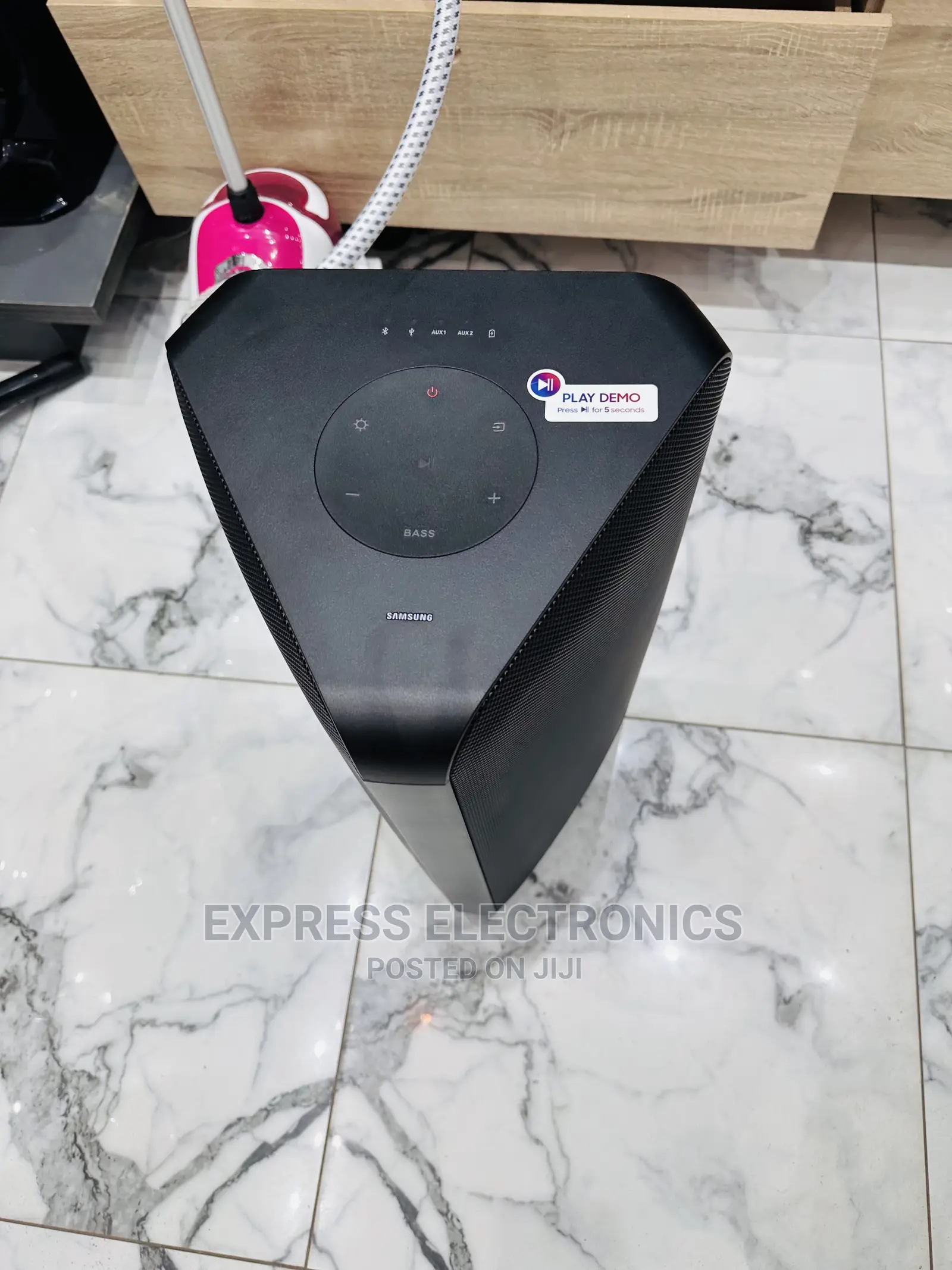 Samsung MX-T50 Speaker Bi-Directional Design
