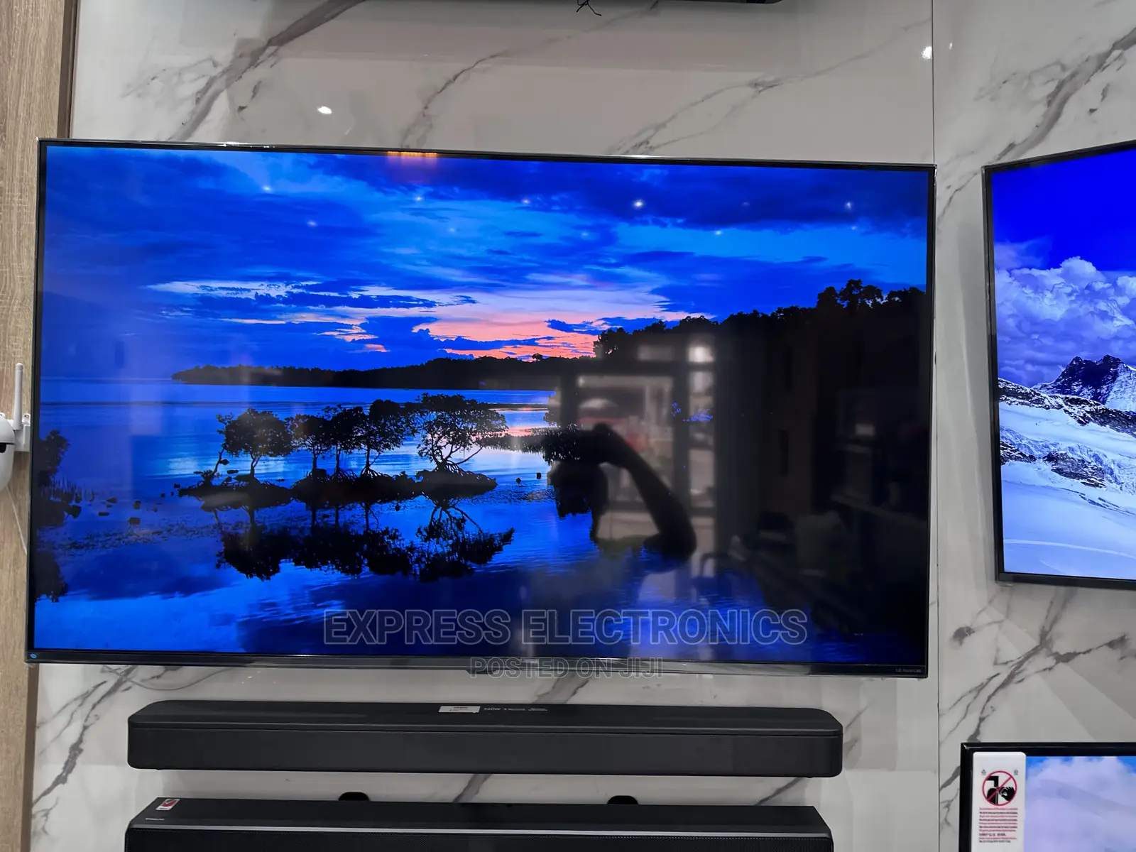 Spectacular View 70UR80003 UHD Smart Lg Tv 