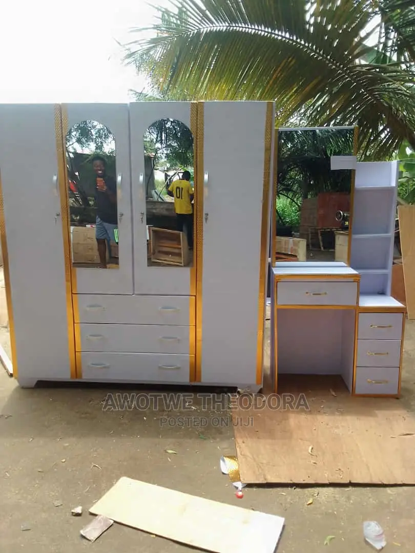 Quality Wardrobe and Dresser( Payment After Delivery)