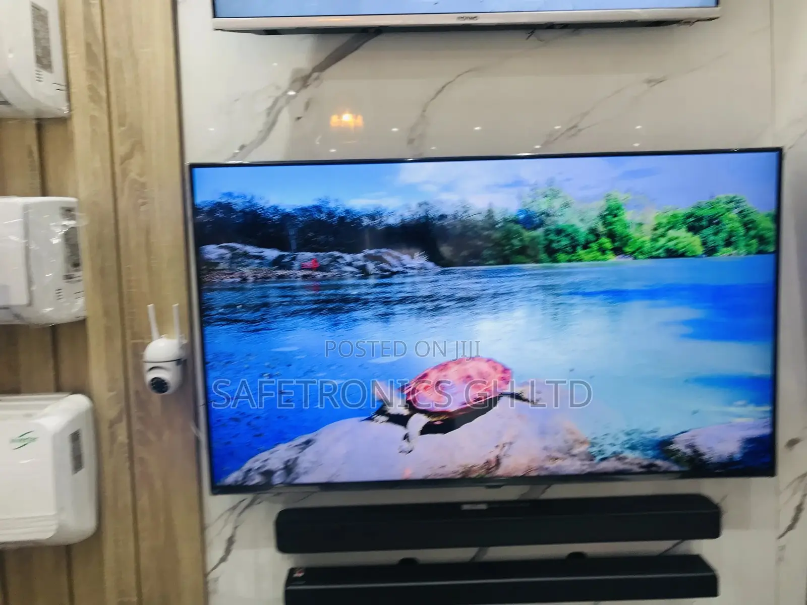55 Inches Glossy LED UHD Lg UQ75 Best Tv