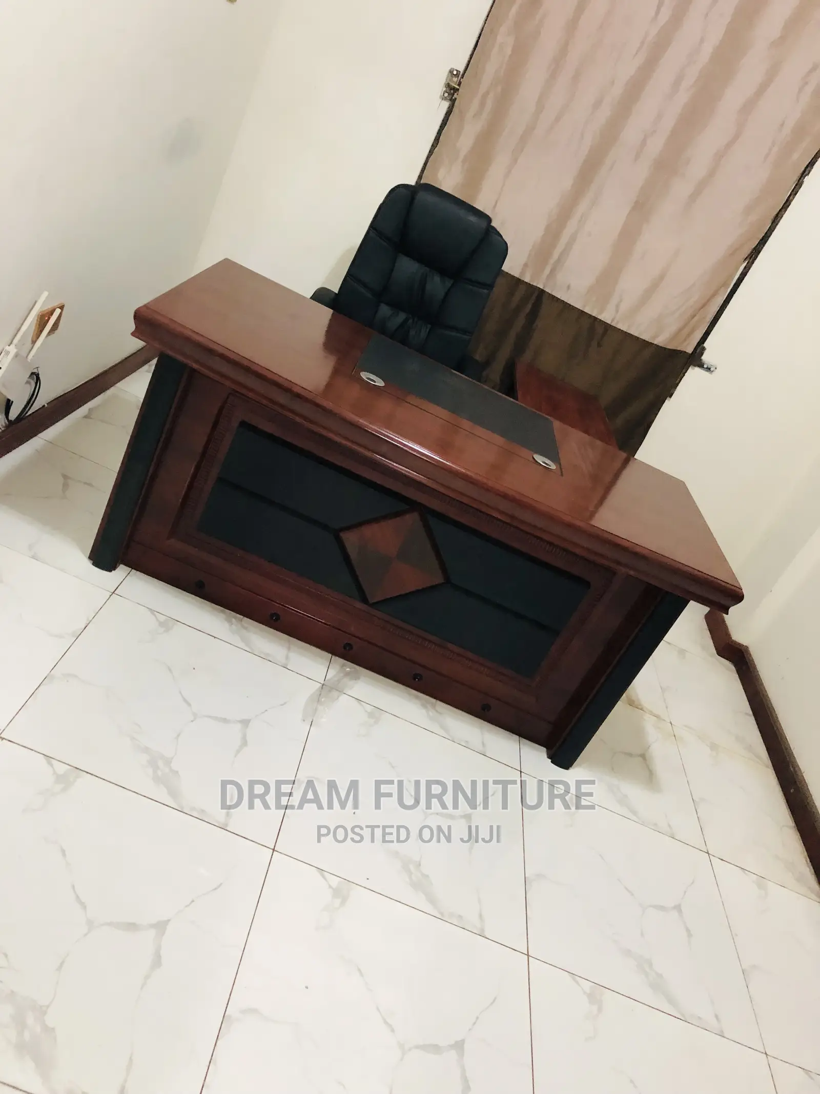 Office Desk