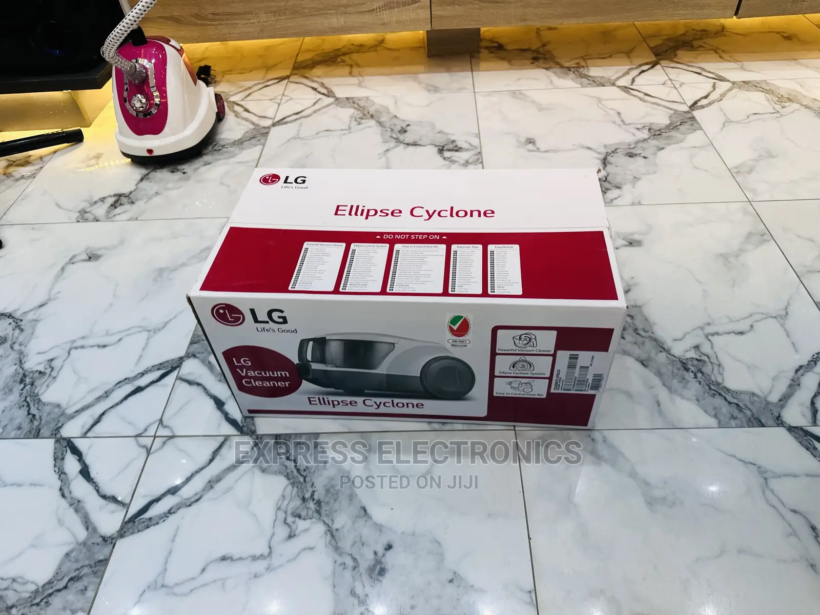 Spectacular Design VC5420NNTR LG Vacuum Cleaner Red