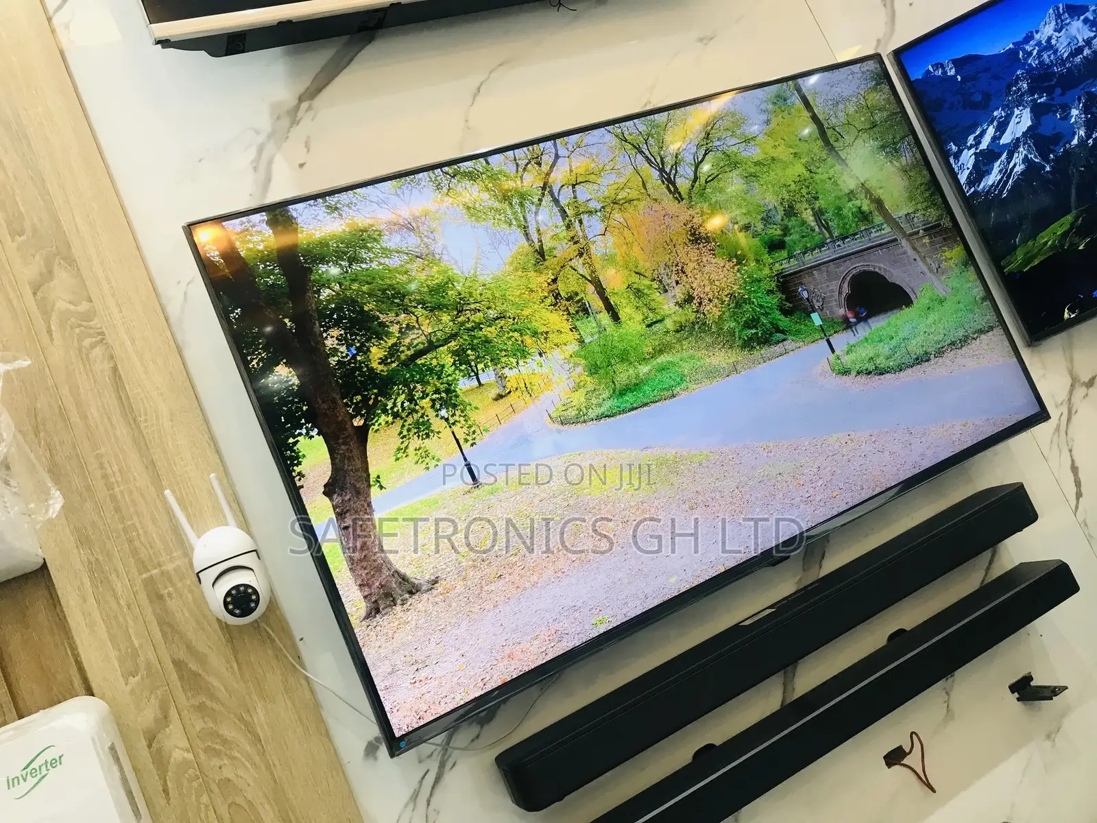 Smart Bu80 Samsung LED Ultra UHD 65 Inches Glossy Tv