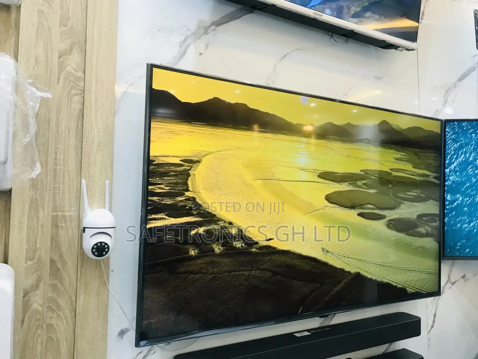 New LED 43 Inches Glossy Samsung Cu71 Smart UHD Tv