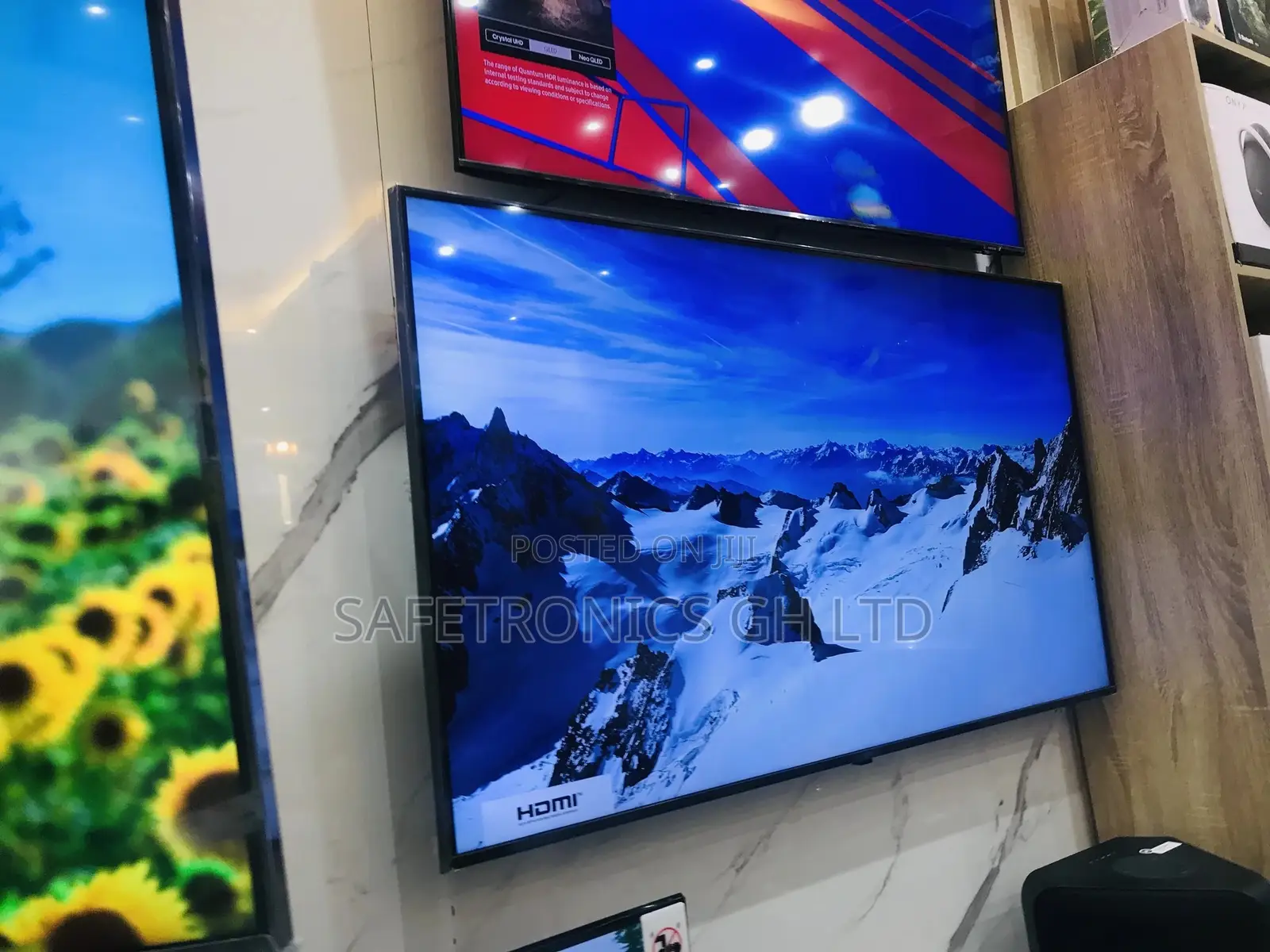 55 Inches Glossy QLED QNED Samsung UHD Tv