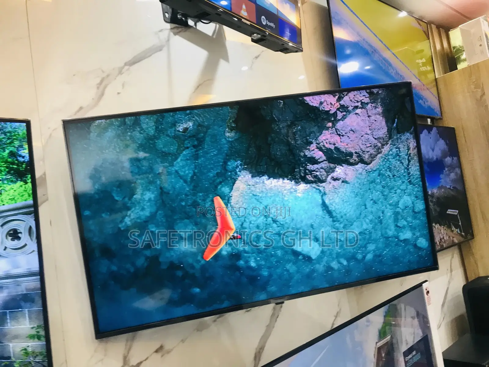 New BU80 65 Inches UHD Smart Samsung Glossy LED Tv