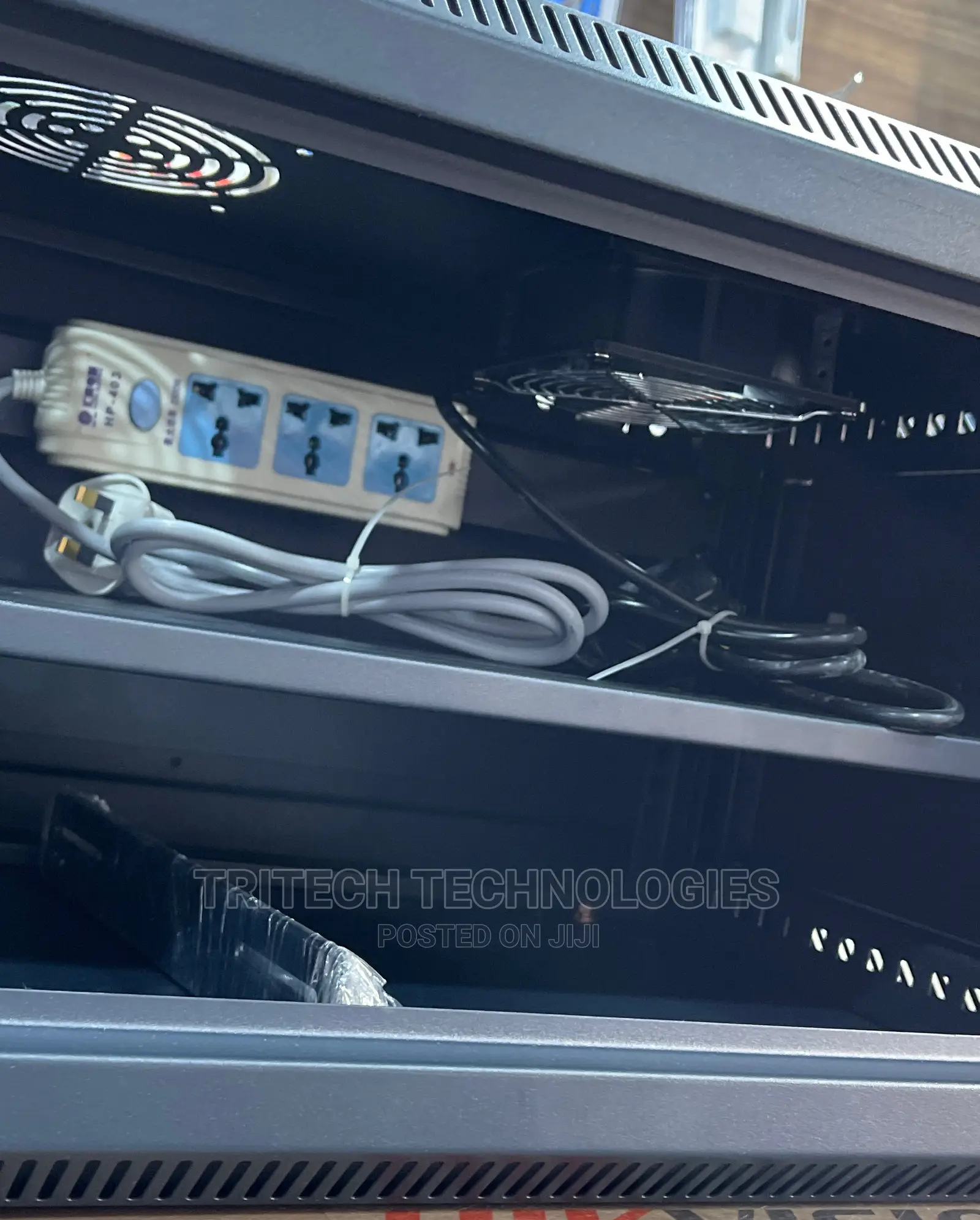 4U Cabinet 600X450 With (Fan,Pdu,Trail)