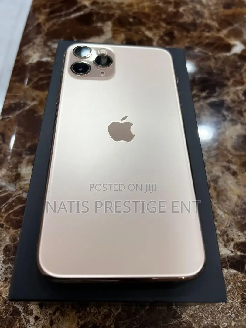 New Apple iPhone 11 64 GB Black