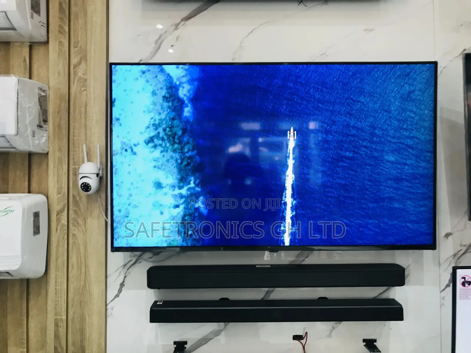 50 Inches Glossy Au70 Samsung UHD LED Tv
