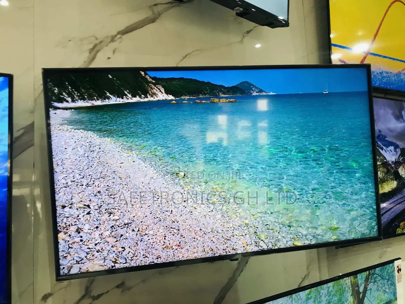 Samsung Led Glossy 50 Inches Cu71 Uhd Crystal Tv