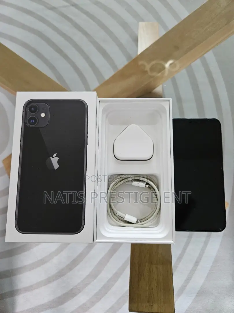 New Apple iPhone 11 Pro Max 256 GB Black