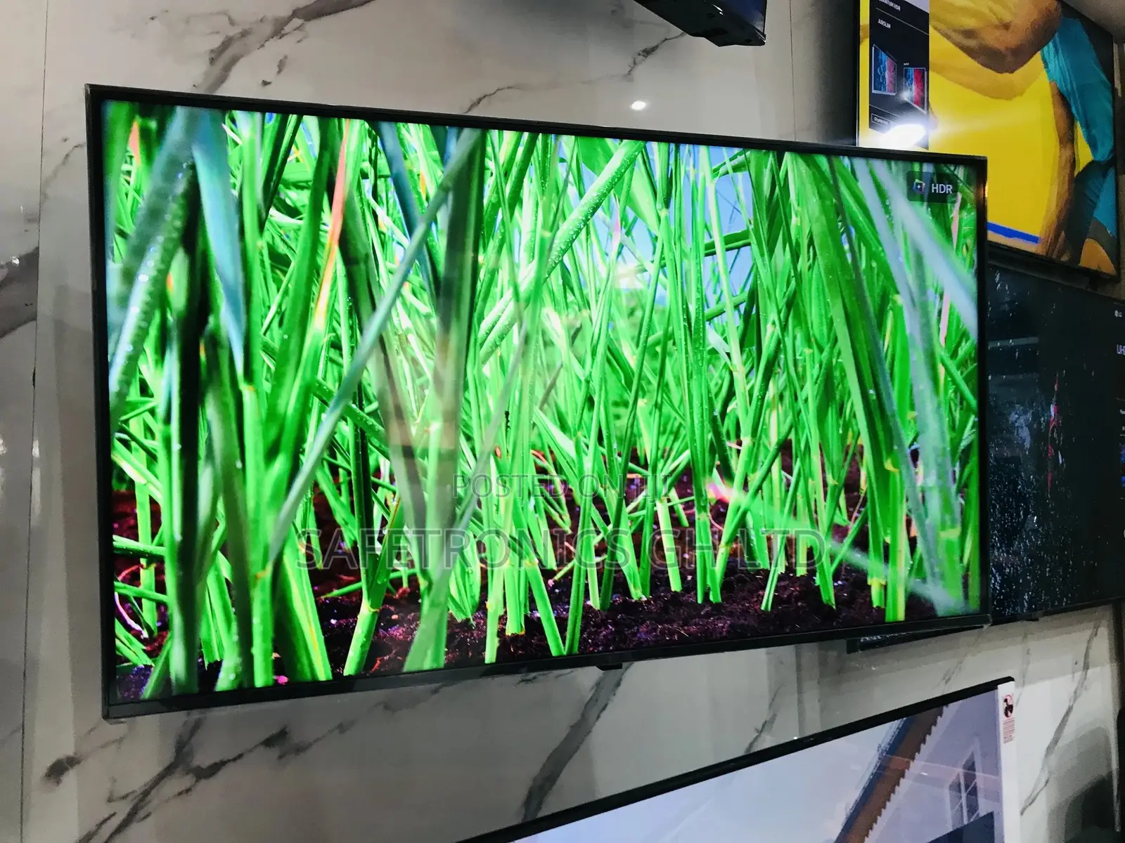  LED 65 Inches Glossy AU70 Samsung UHD Smart Ultra Tv
