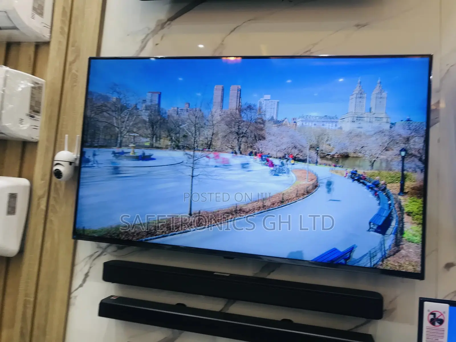 Adjustable 50 Inches Glossy LED  Up78