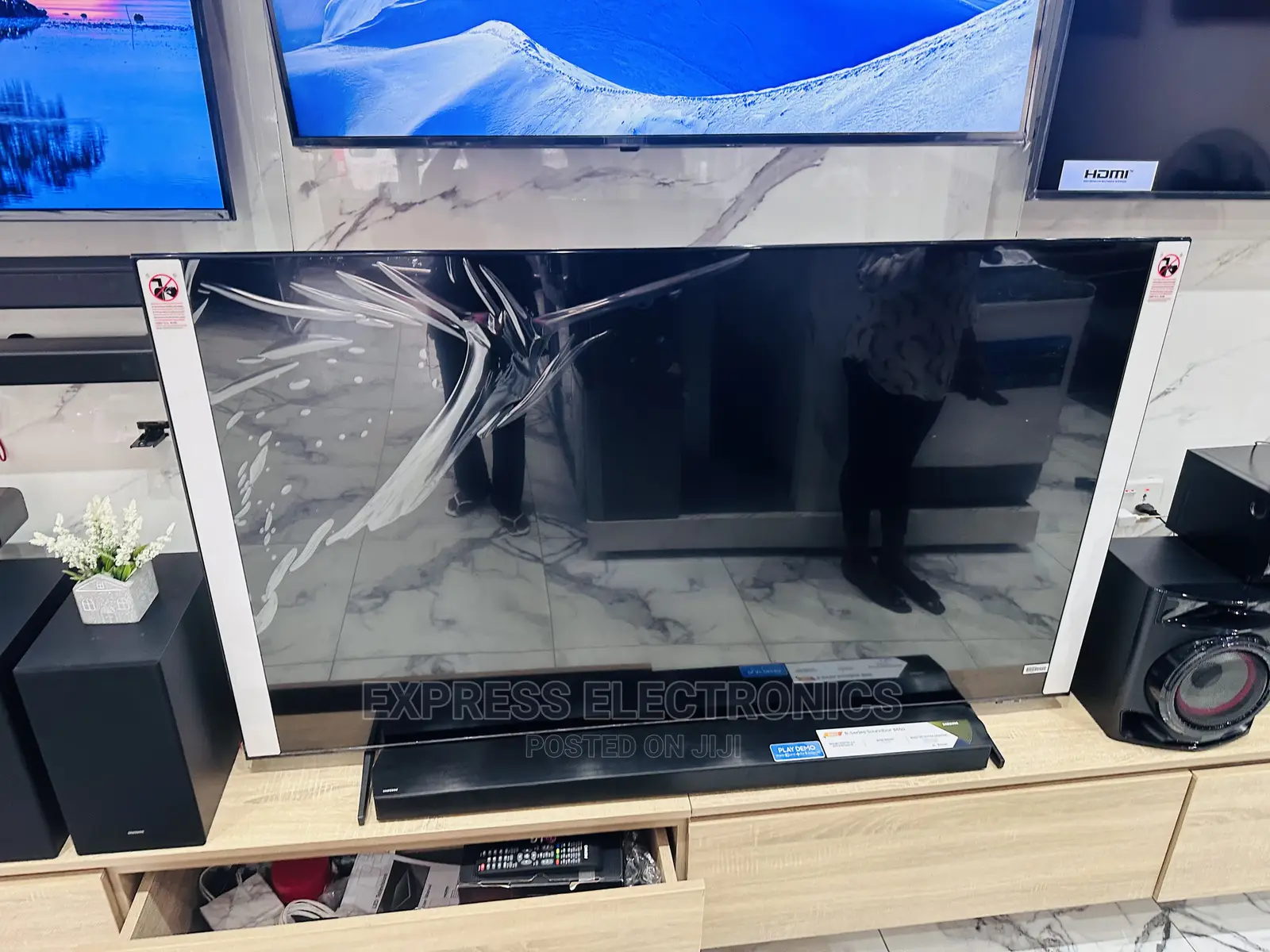 Experience Cinema  86UR80003 86” UHD Smart Lg Tv 