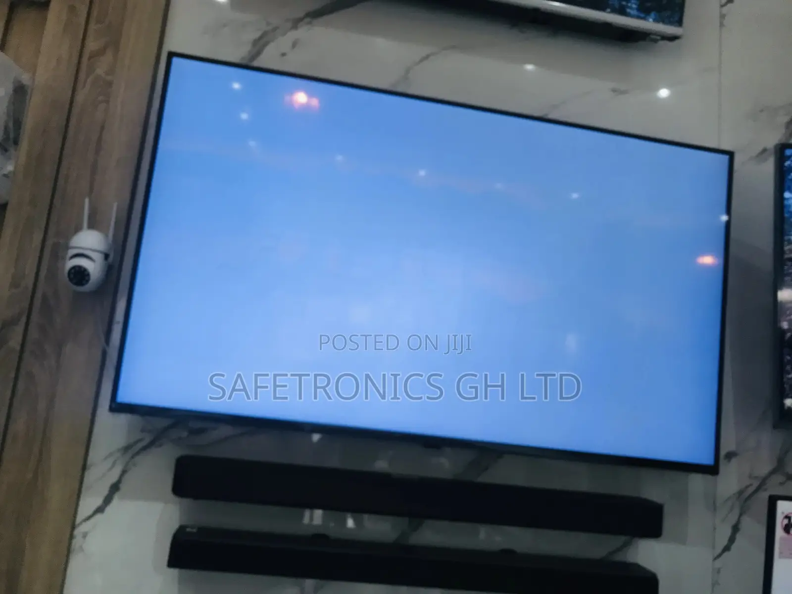 Great 55 Inches Au90 Samsung Uhd Crystal Led Tv