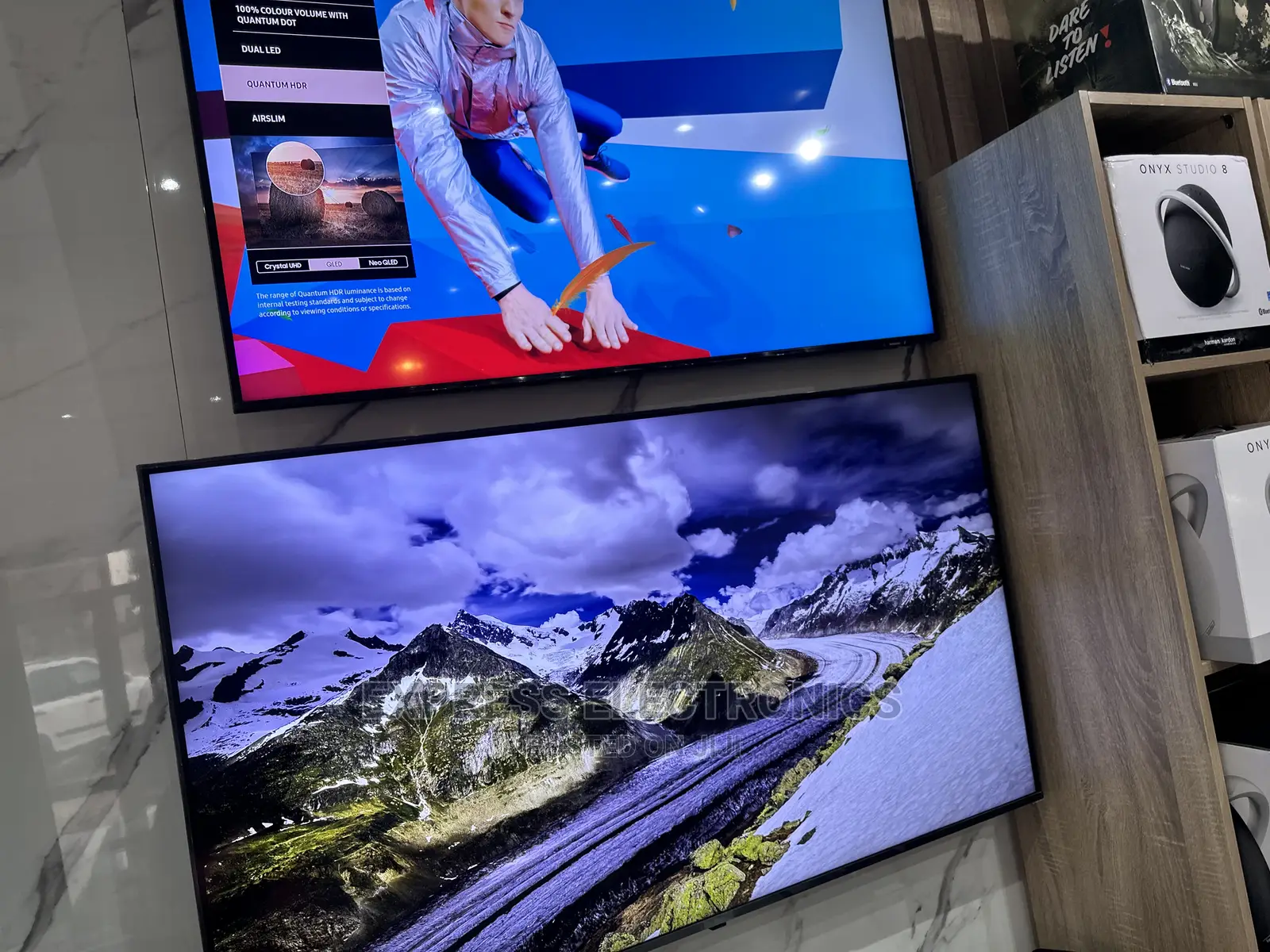 Best and Quality Clear View Samsung 50Q60A (QLED ). Tv