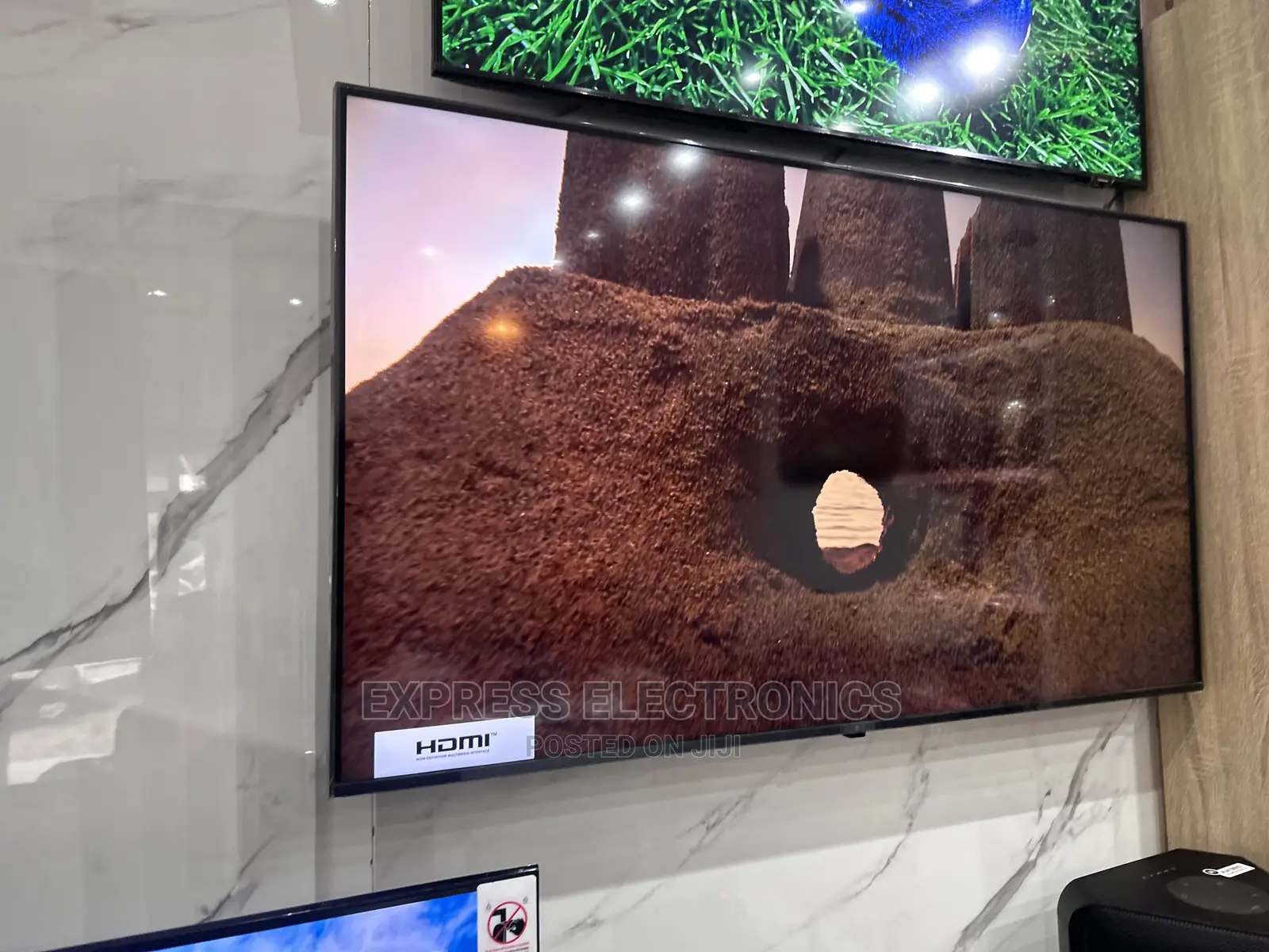 Samsung UHD Smart 50”Au7022 Tv  