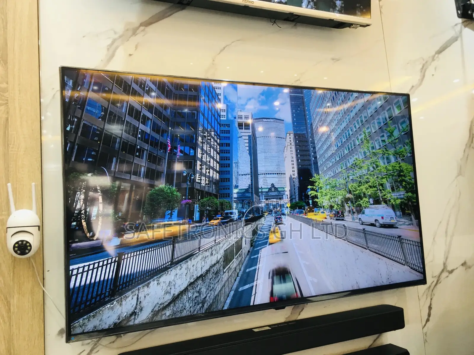 Durable Best LG UHD 83 Inches Glossy C1PVA Tv