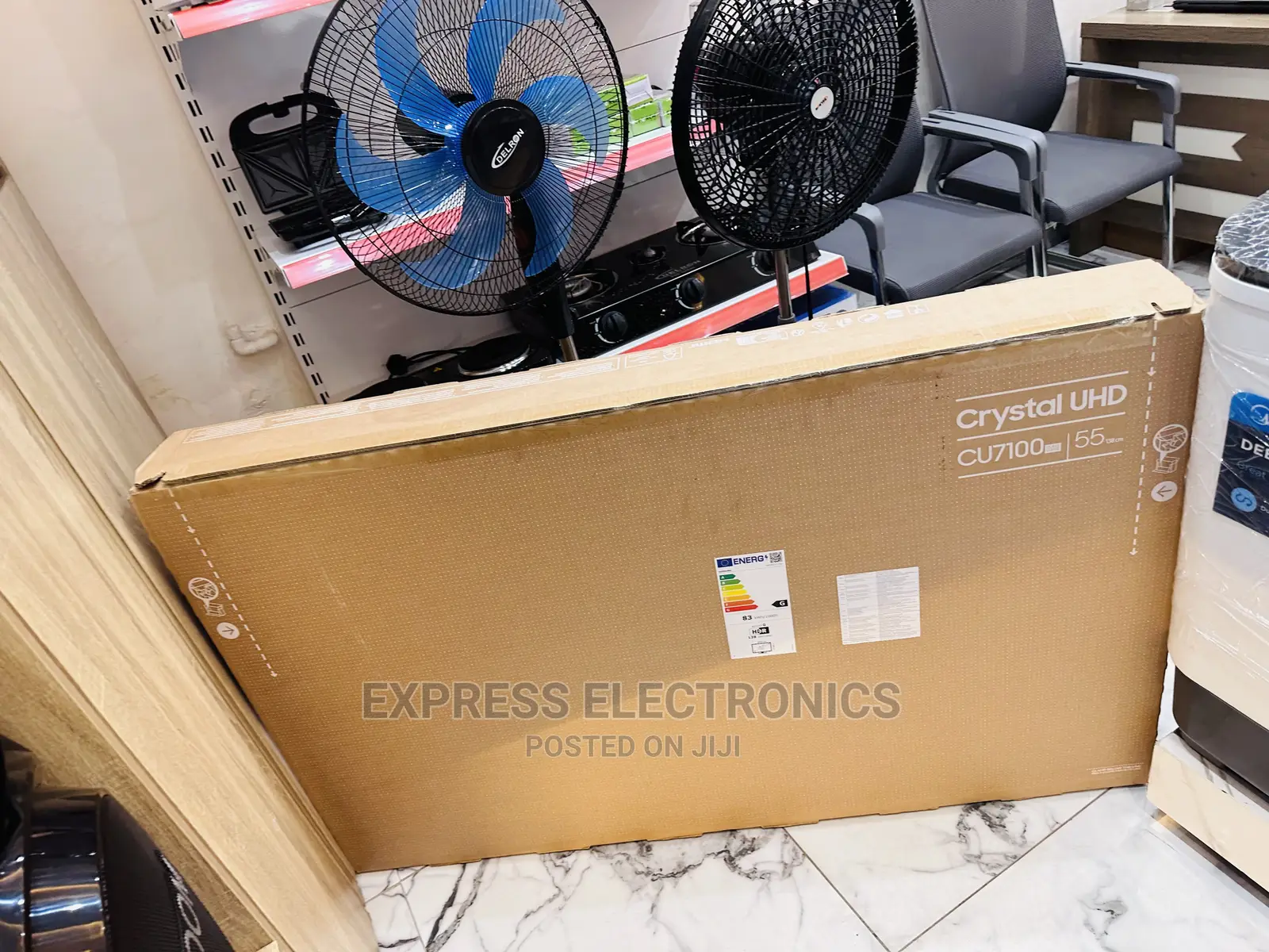 55cu7172 UHD Smart Samsung Smart Hub Glossy Display