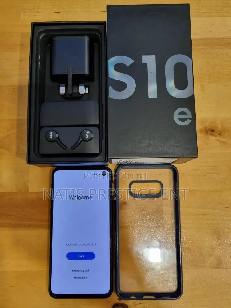 New Samsung Galaxy S10e 128 GB Black