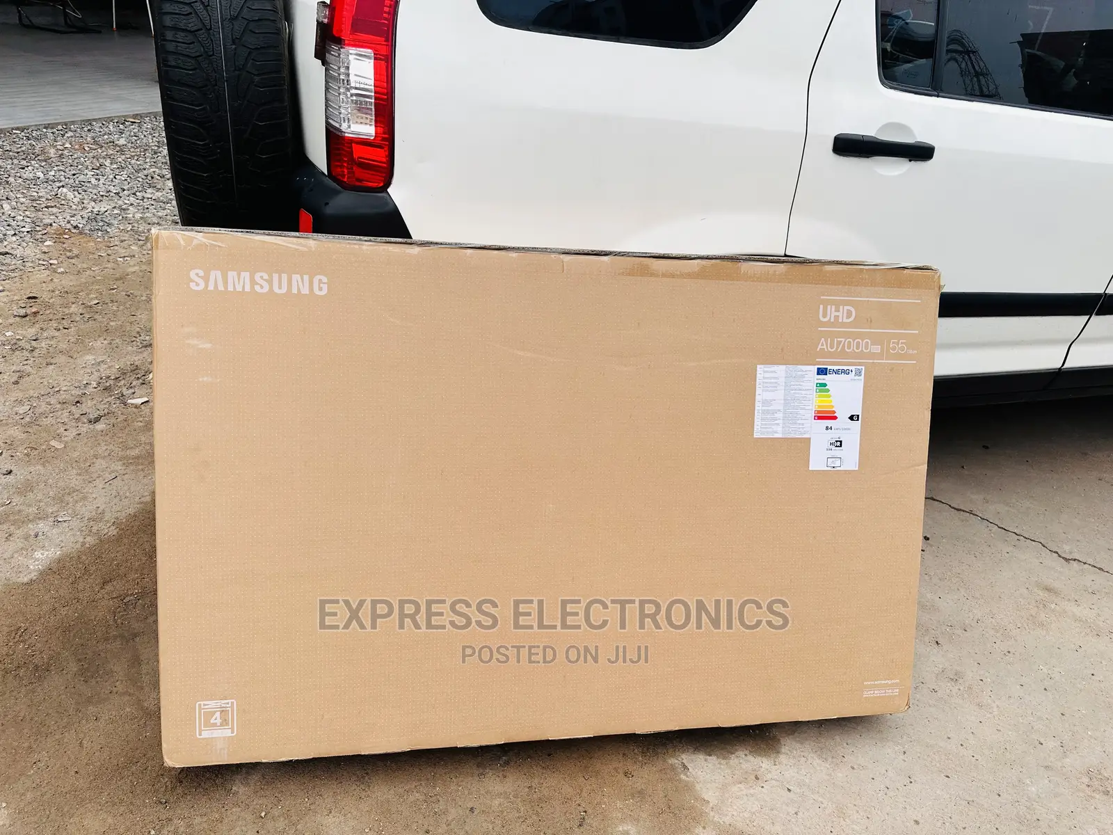 Smart Tv With Bixby Samsung UHD Smart 55”Au7022