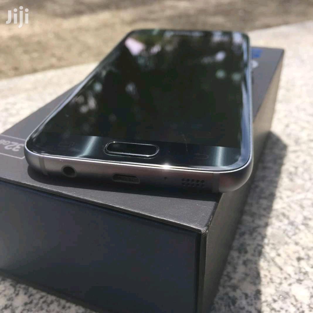 New Samsung Galaxy S7 32 GB Black